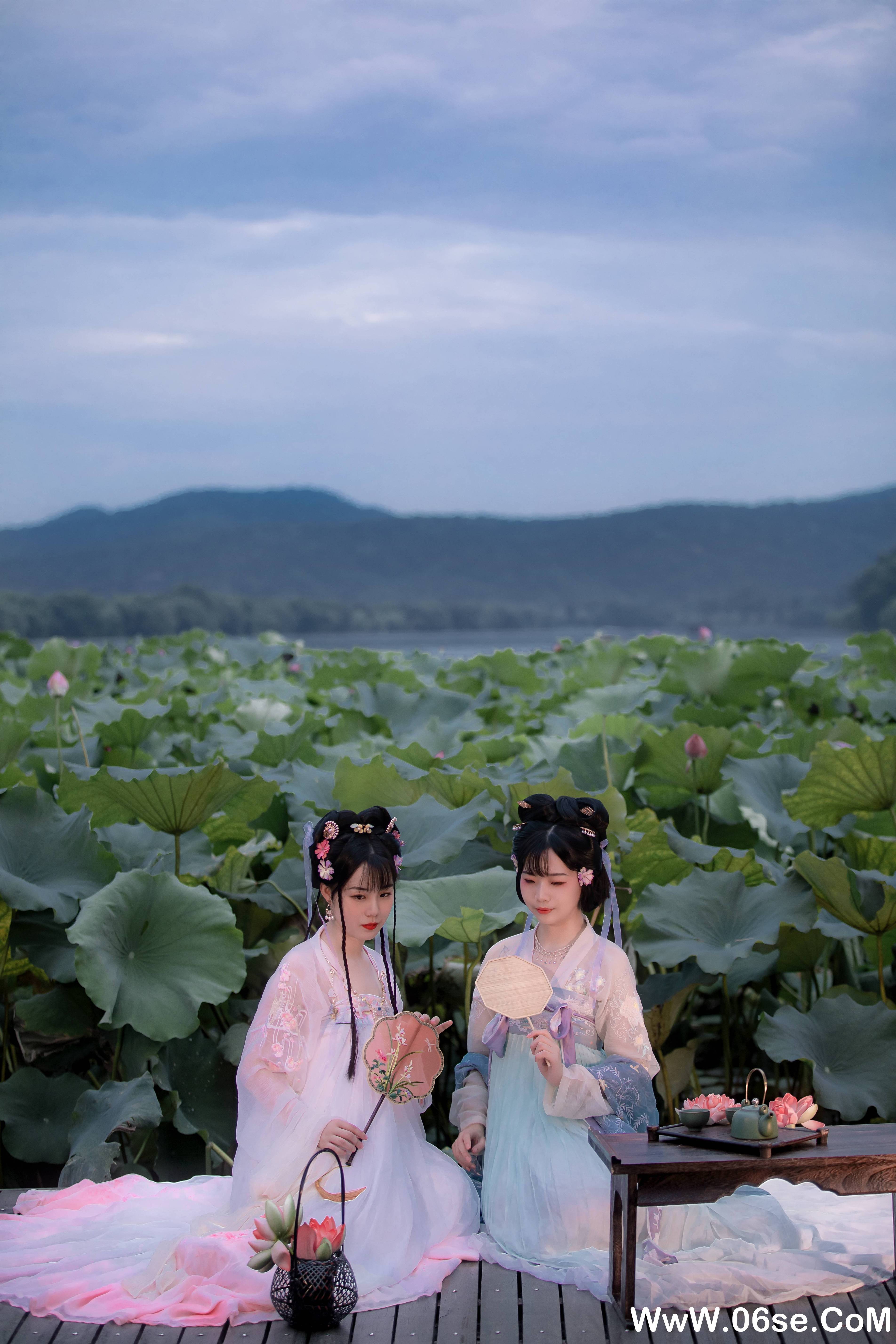 图片[4]-[YITUYU艺图语]2021.12.24 赏荷 僵僵[23+1P／463MB]-六色网