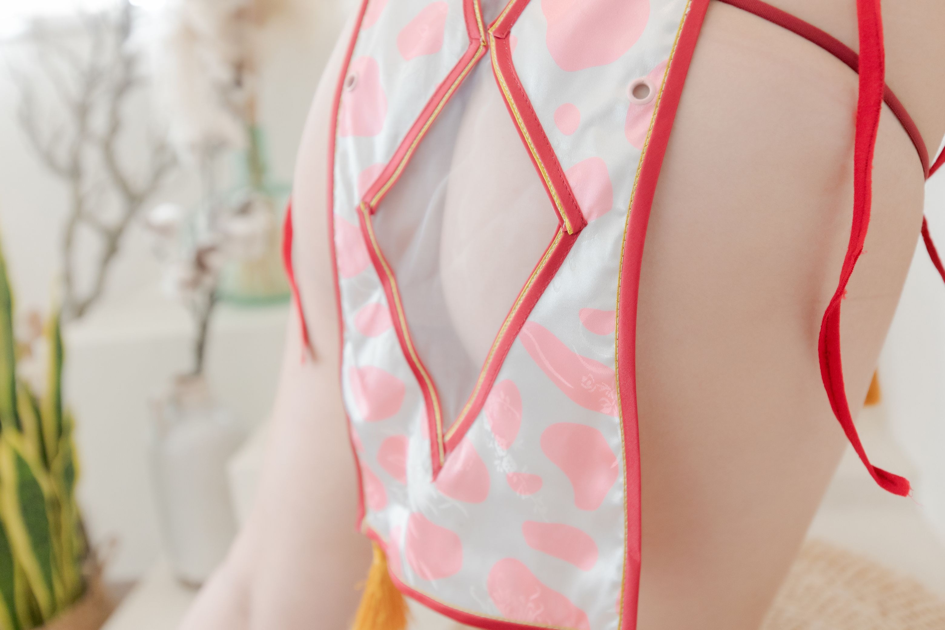 胡桃喵 蜜桃牛乳 18