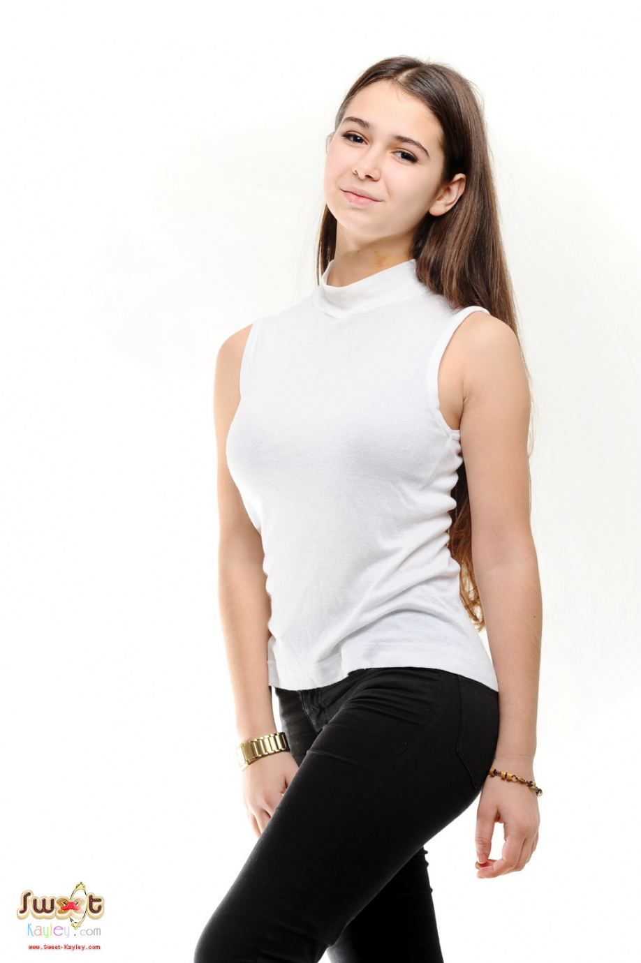 [Image: 81cd2f483adee6b5a5ab2.jpg]