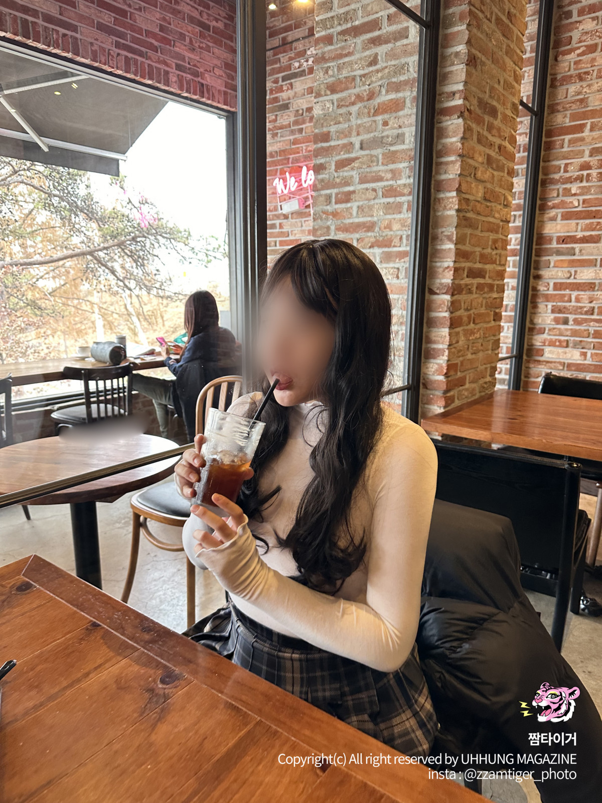 Daa 다아, UHHUNG Magazine “The Penalty” Set.02 17