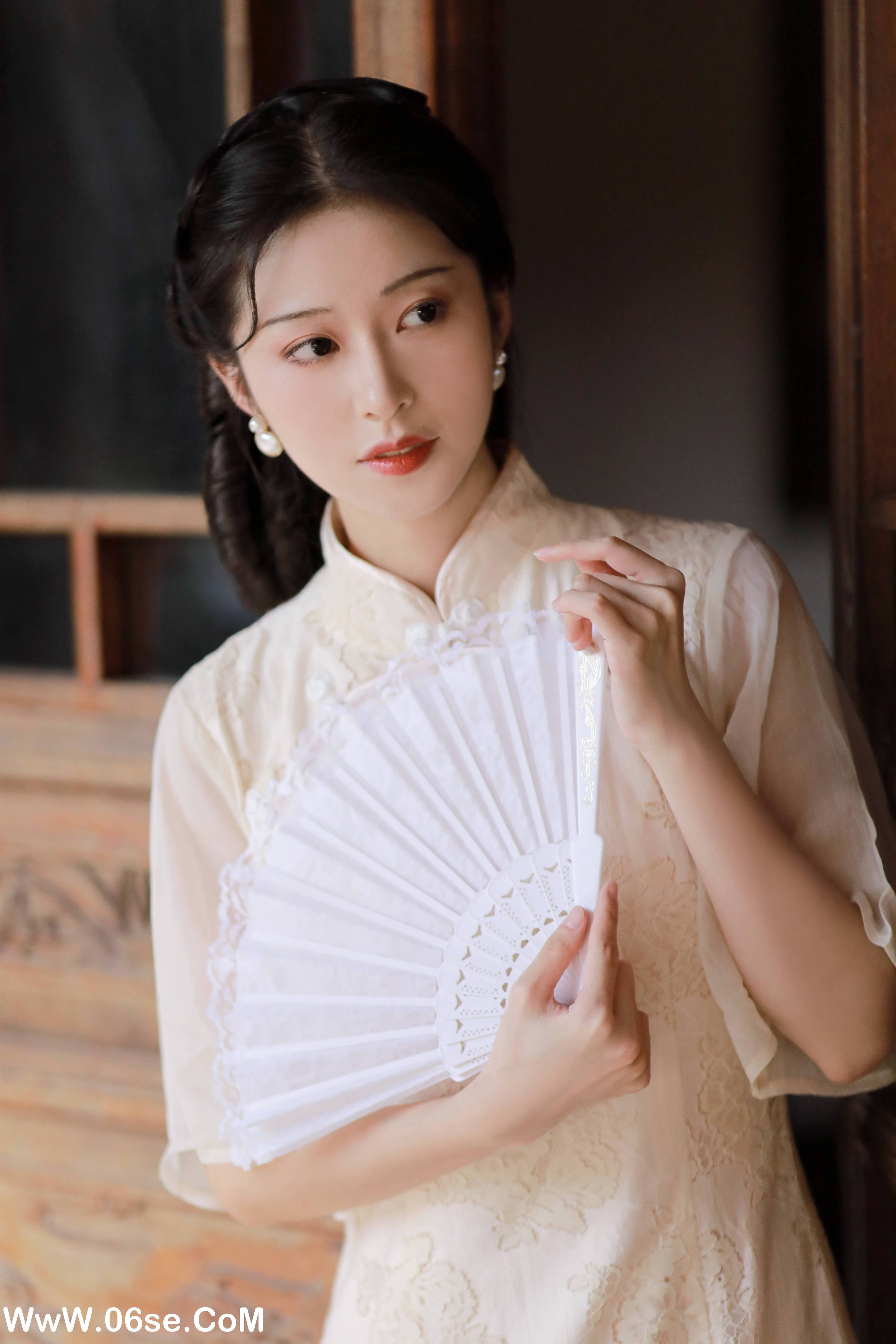 图片[24]-[YITUYU艺图语]2022.11.22 等一阵清风 粉面姑娘[30+1P／444MB]-六色网