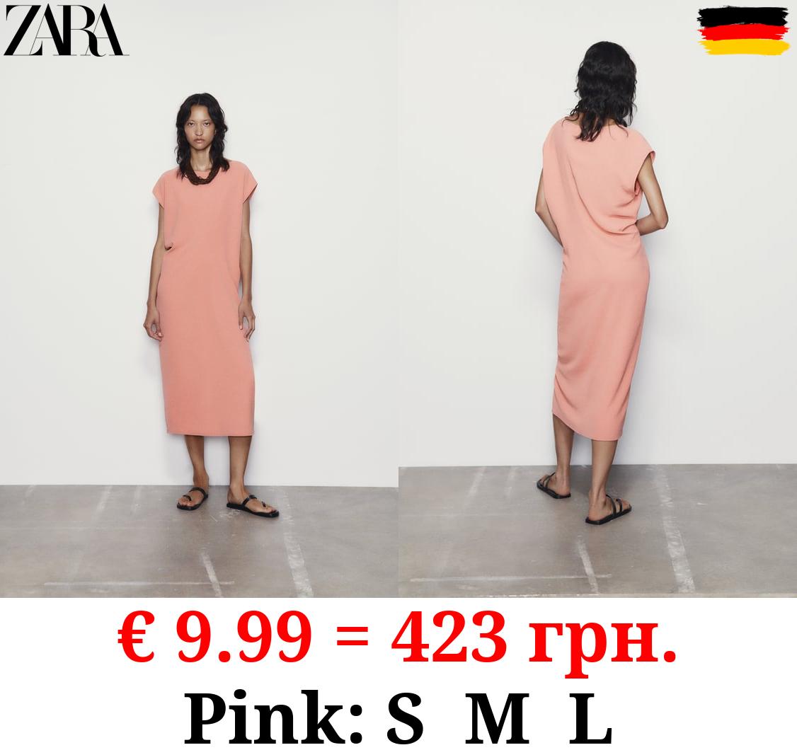 MINIMALIST T-SHIRT DRESS