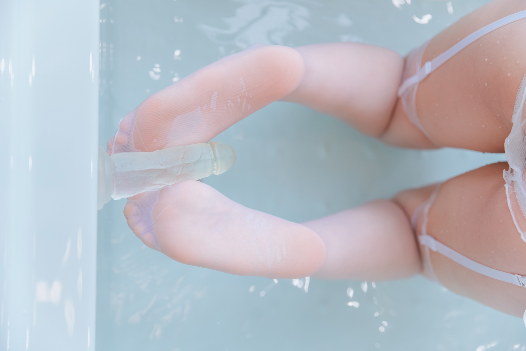 美羽miu 絲襪浴缸 Stockings Bathtub 27