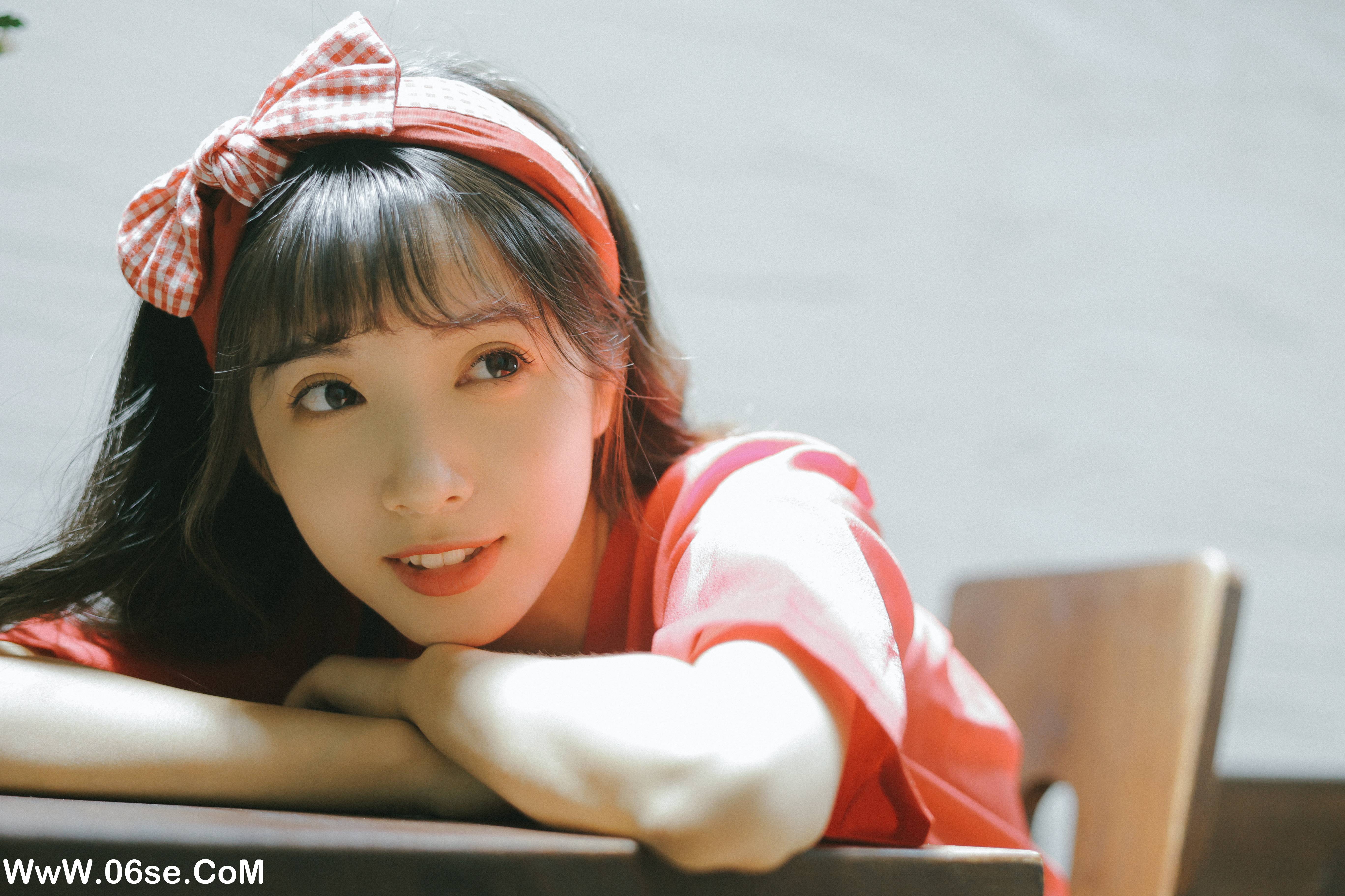 图片[16]-[YITUYU艺图语]2022.08.31 后院有海 一只阿梦崽[42+1P／339MB]-六色网