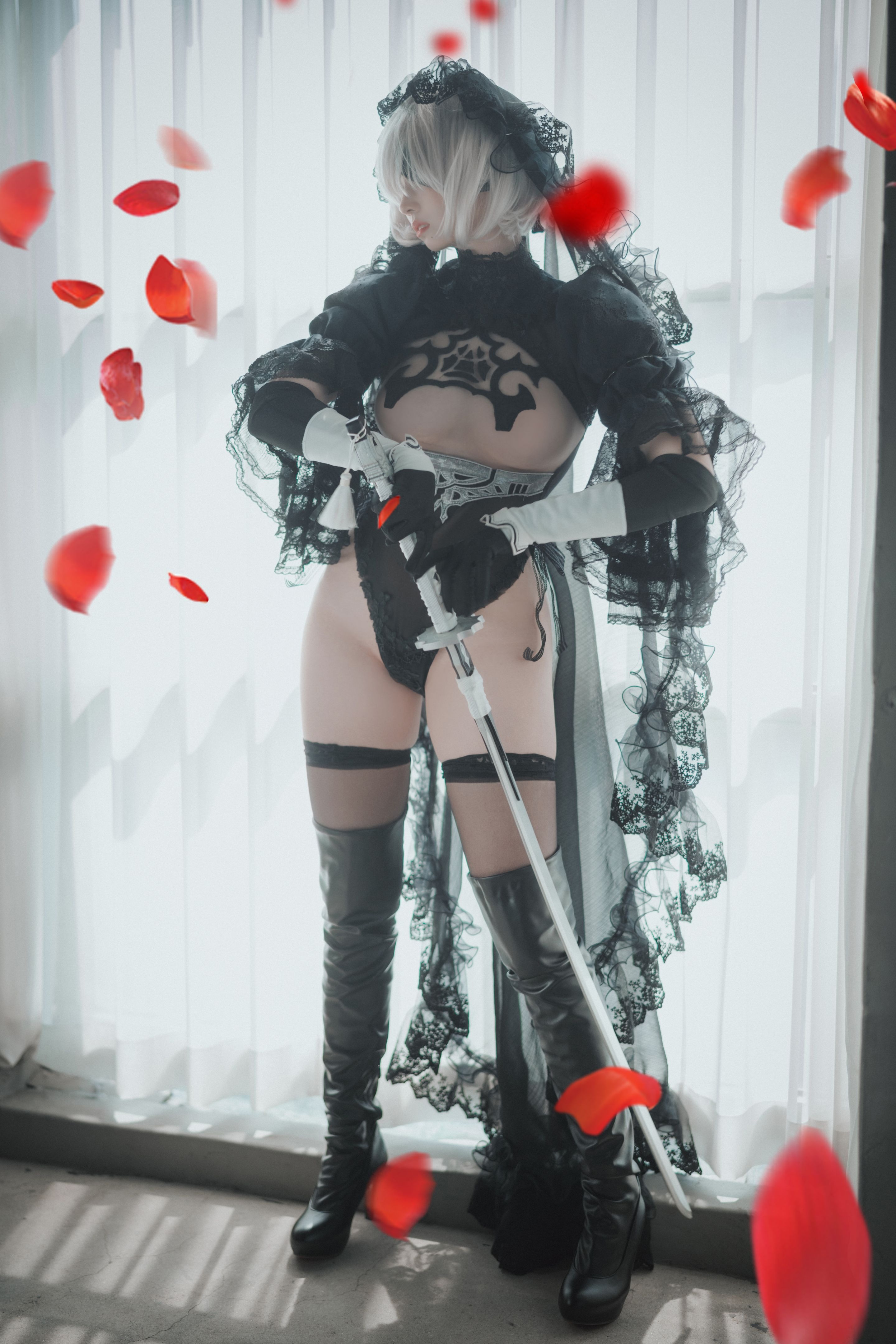 DJAWA Photo - Bambi (밤비) - La Rose NoirE 2B-2 20
