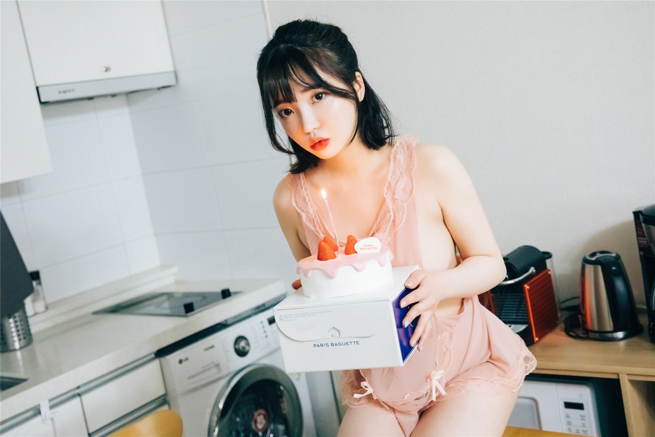 [Loozy] Son Ye-Eun (손예은) - Happy Birthday 132P 67