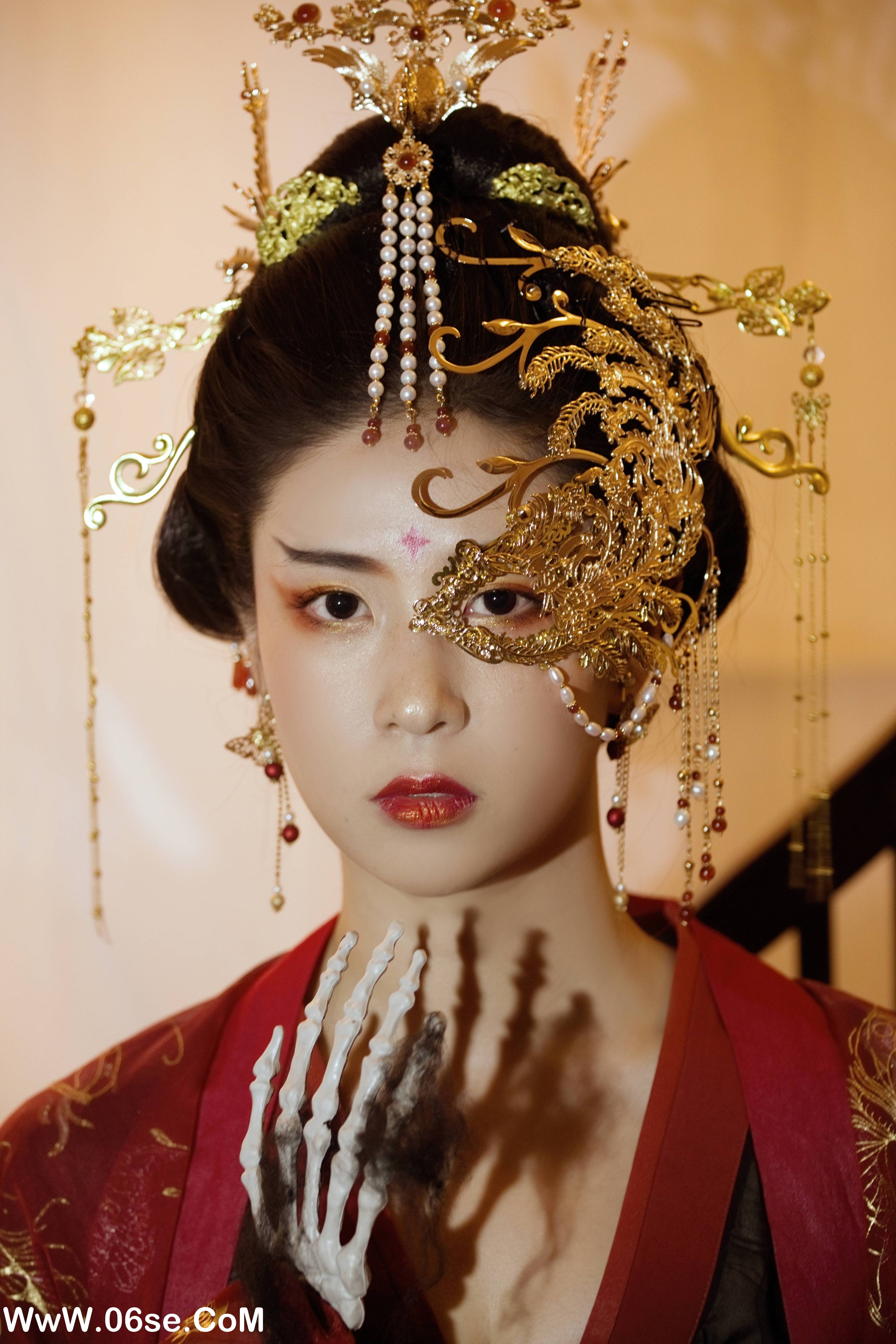 图片[4]-[YITUYU艺图语]2022.07.31 半面妆 一九九几的喵[29+1P／467MB]-六色网