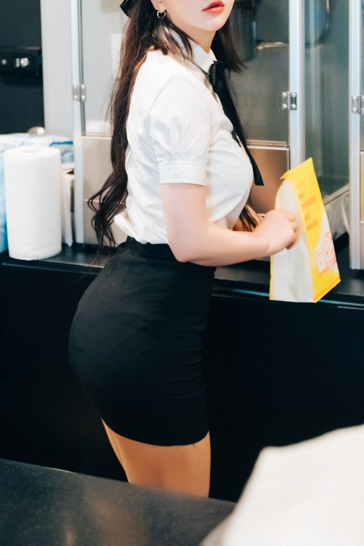 Son Yeeun 손예은, [Loozy] Ticket Girl Set.01 2