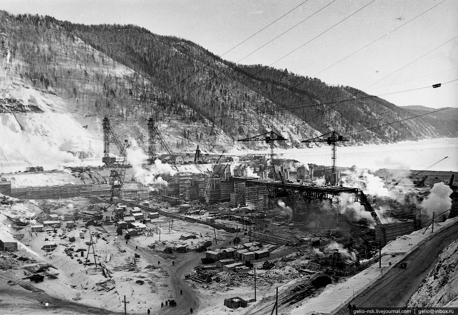 Поселок строителей красноярской гэс. Красноярская ГЭС 1963. Красноярская ГЭС 1972. Красноярская ГЭС Дивногорск. Красноярская ГЭС 1956.