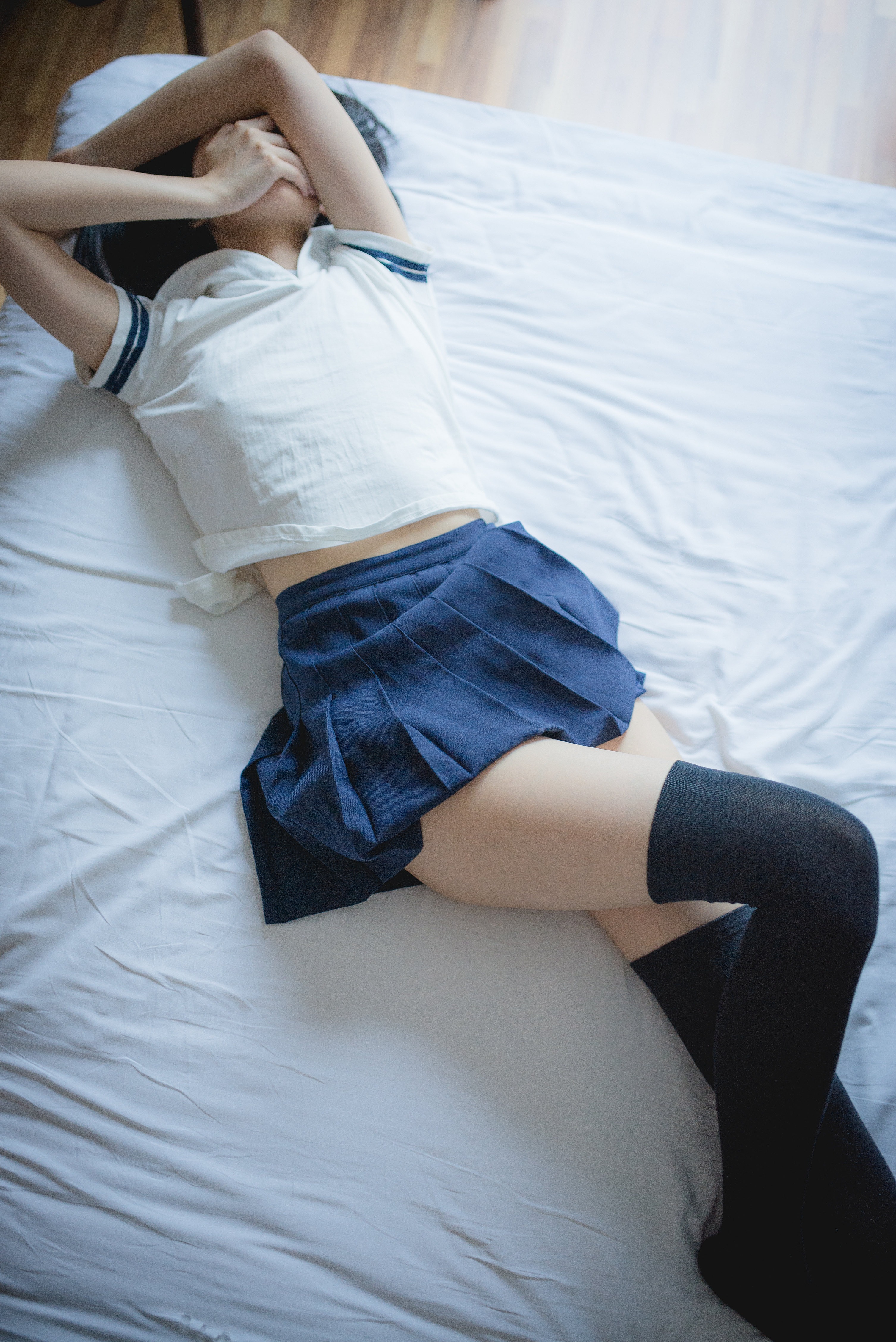 [Yuzuki]贫乳JK黑长直 54P 30
