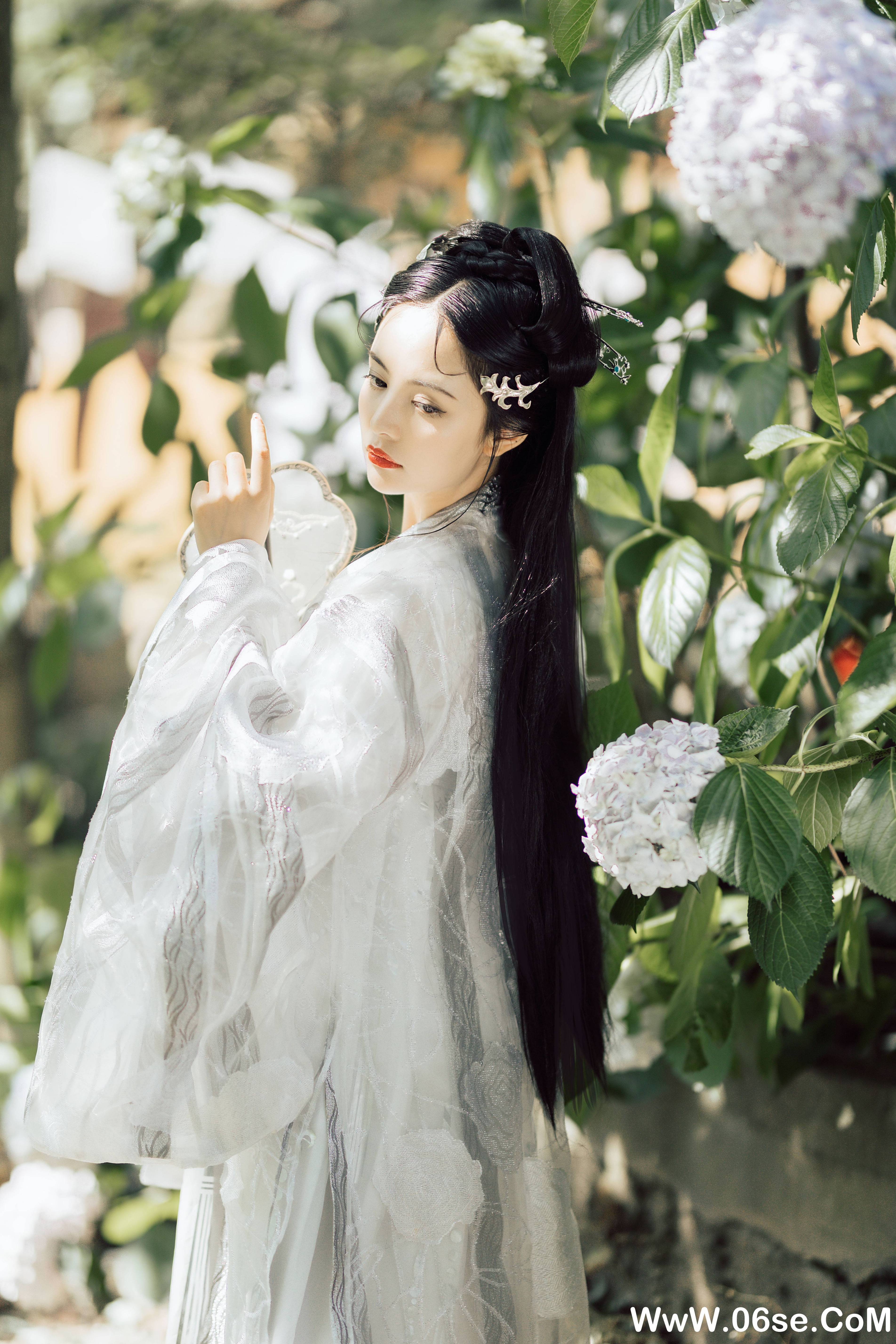 图片[10]-[YITUYU艺图语]2021.09.06 无尽夏 胡莅雅[22+1P／89.6MB]-六色网