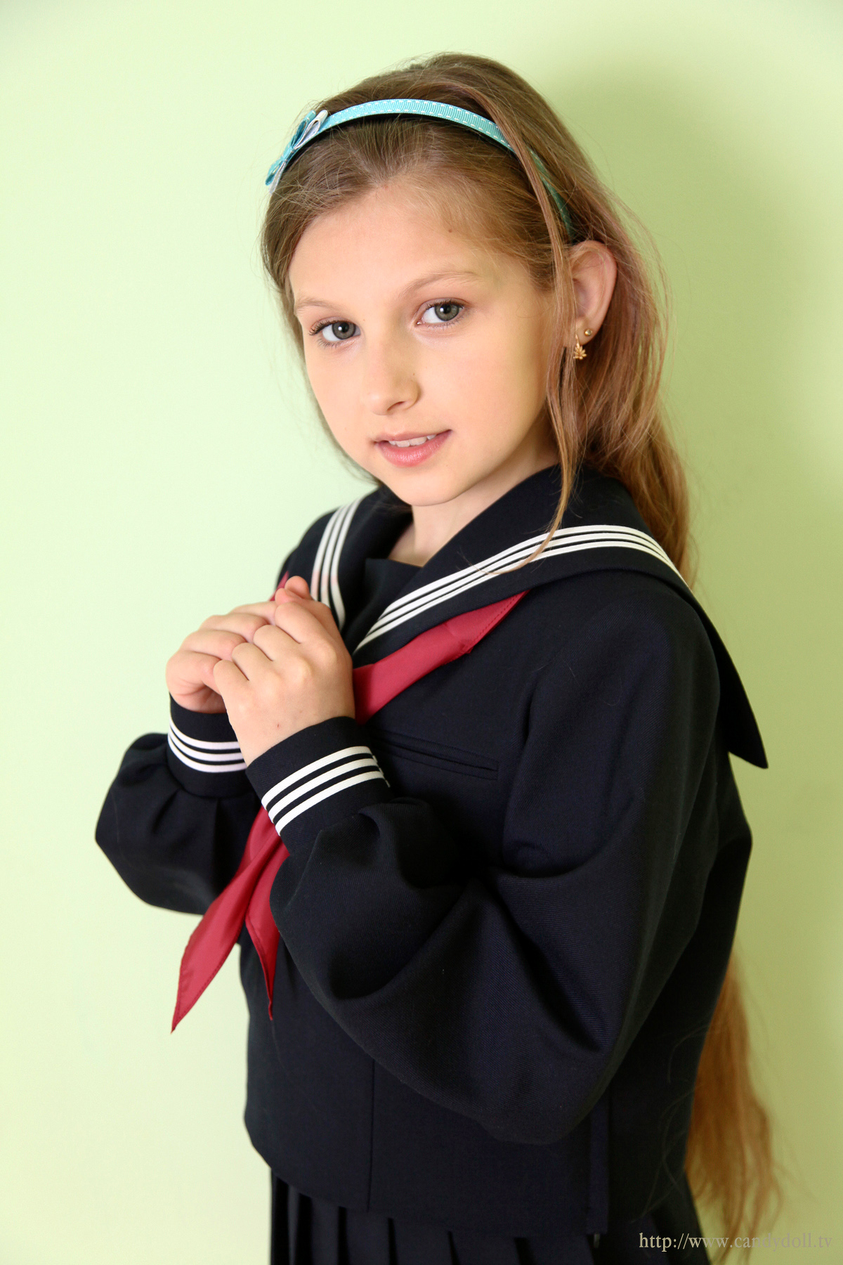 [Image: 833f4f7209ebe8184460f.jpg]