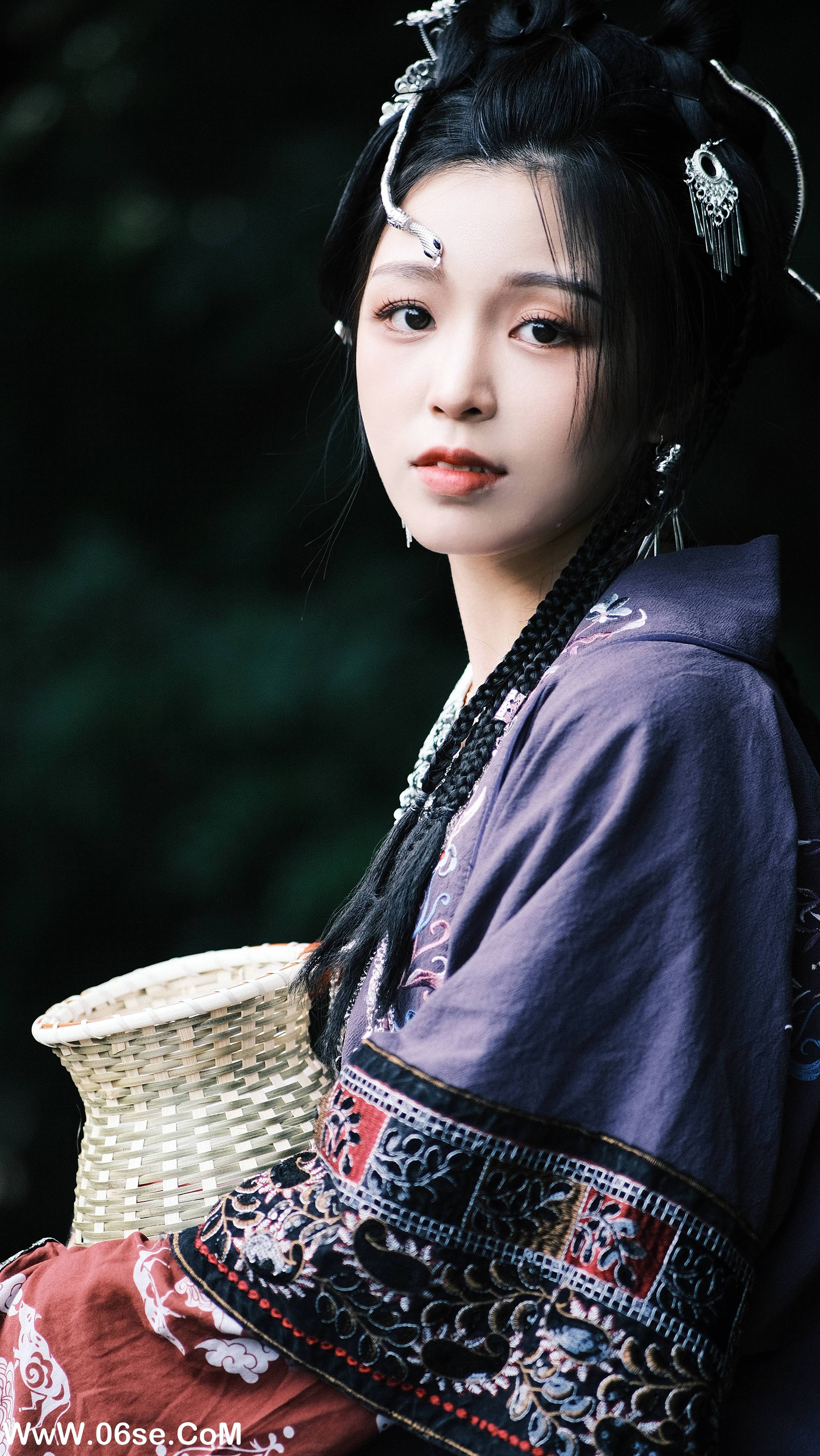图片[13]-[YITUYU艺图语]2022.07.08 苗家姑娘 proyhine[27+1P／335MB]-六色网