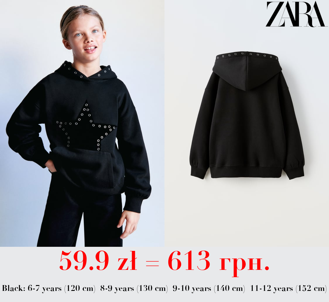 STAR APPLIQUÉ HOODIE