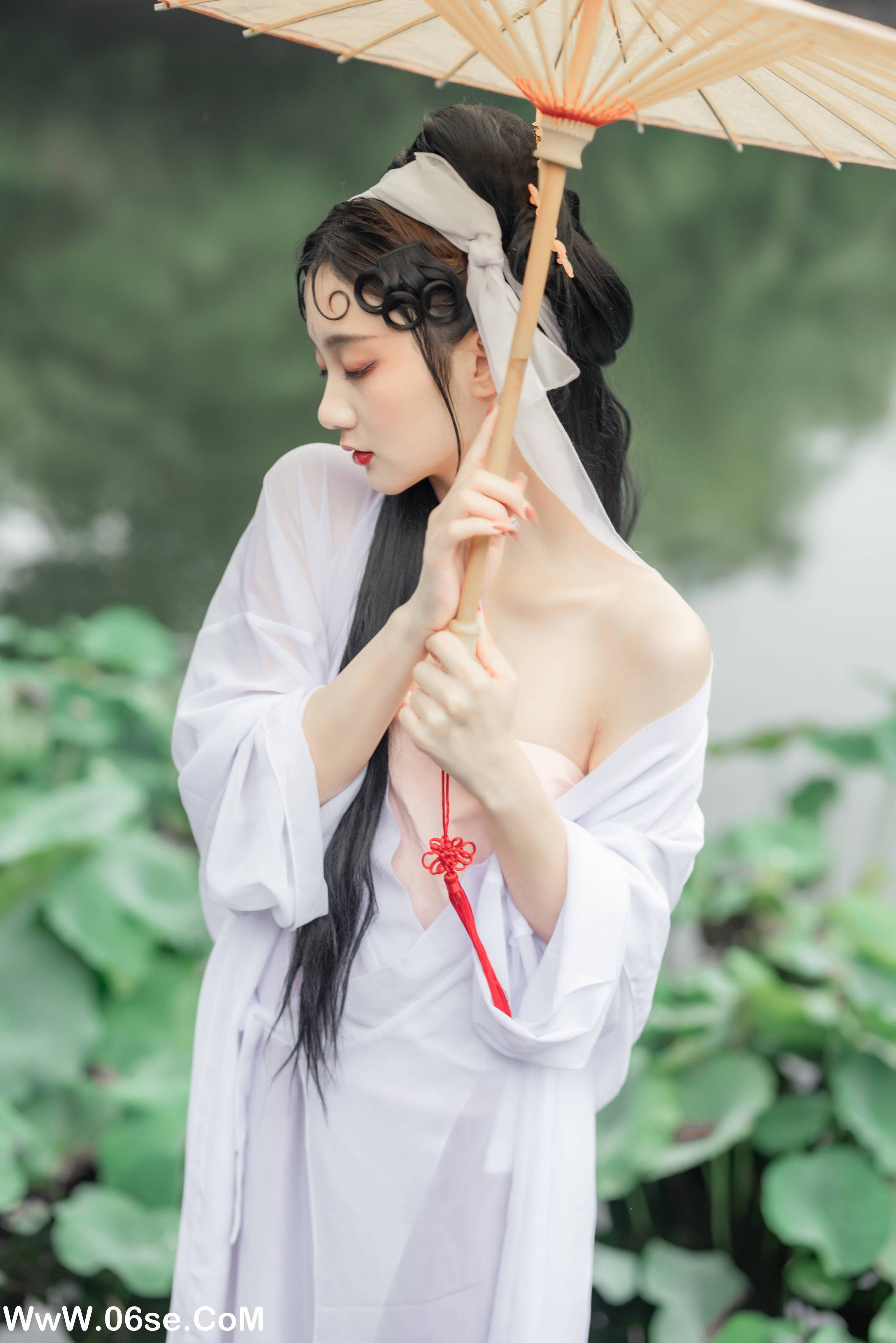 图片[19]-[YITUYU艺图语]2022.06.03  白蛇传奇 兔子Zzz不吃胡萝卜[25P-137.73MB]-六色网