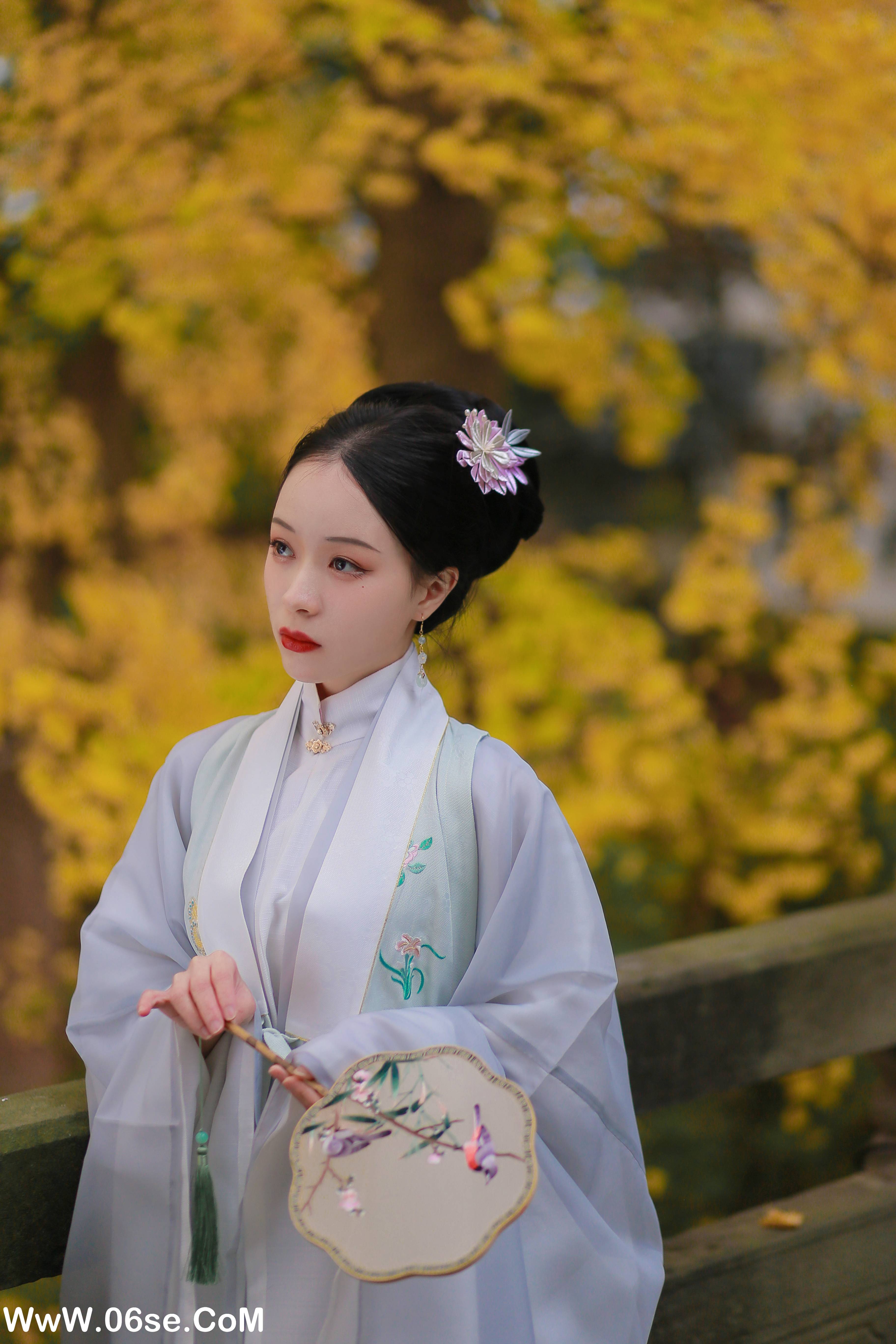 图片[5]-[YITUYU艺图语]2022.02.17 银杏歌 花泽阮阮[34+1P／353MB]-六色网