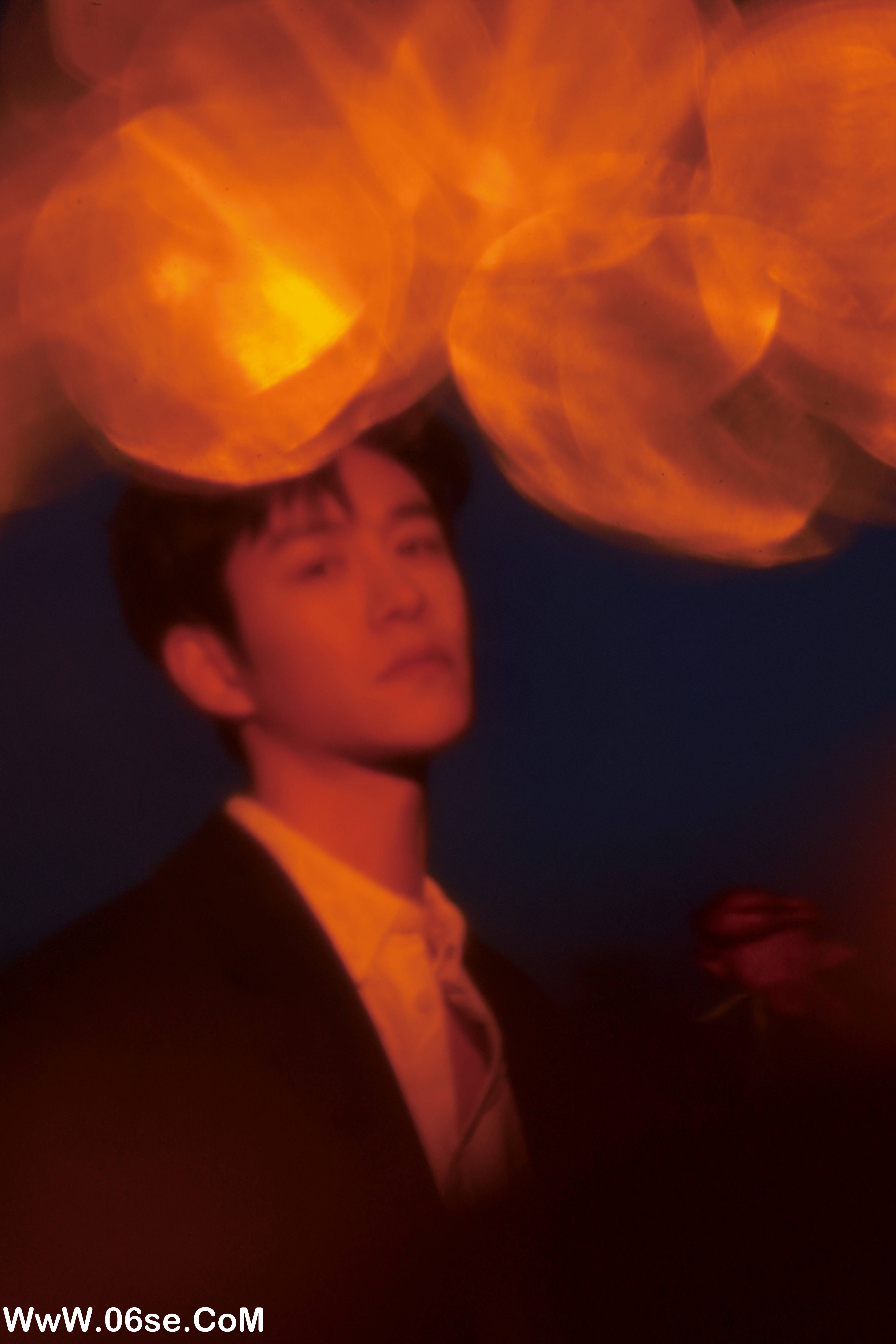 图片[24]-[YITUYU艺图语]2022.07.30 长夜将至 娄鸣_[26+1P／195MB]-六色网