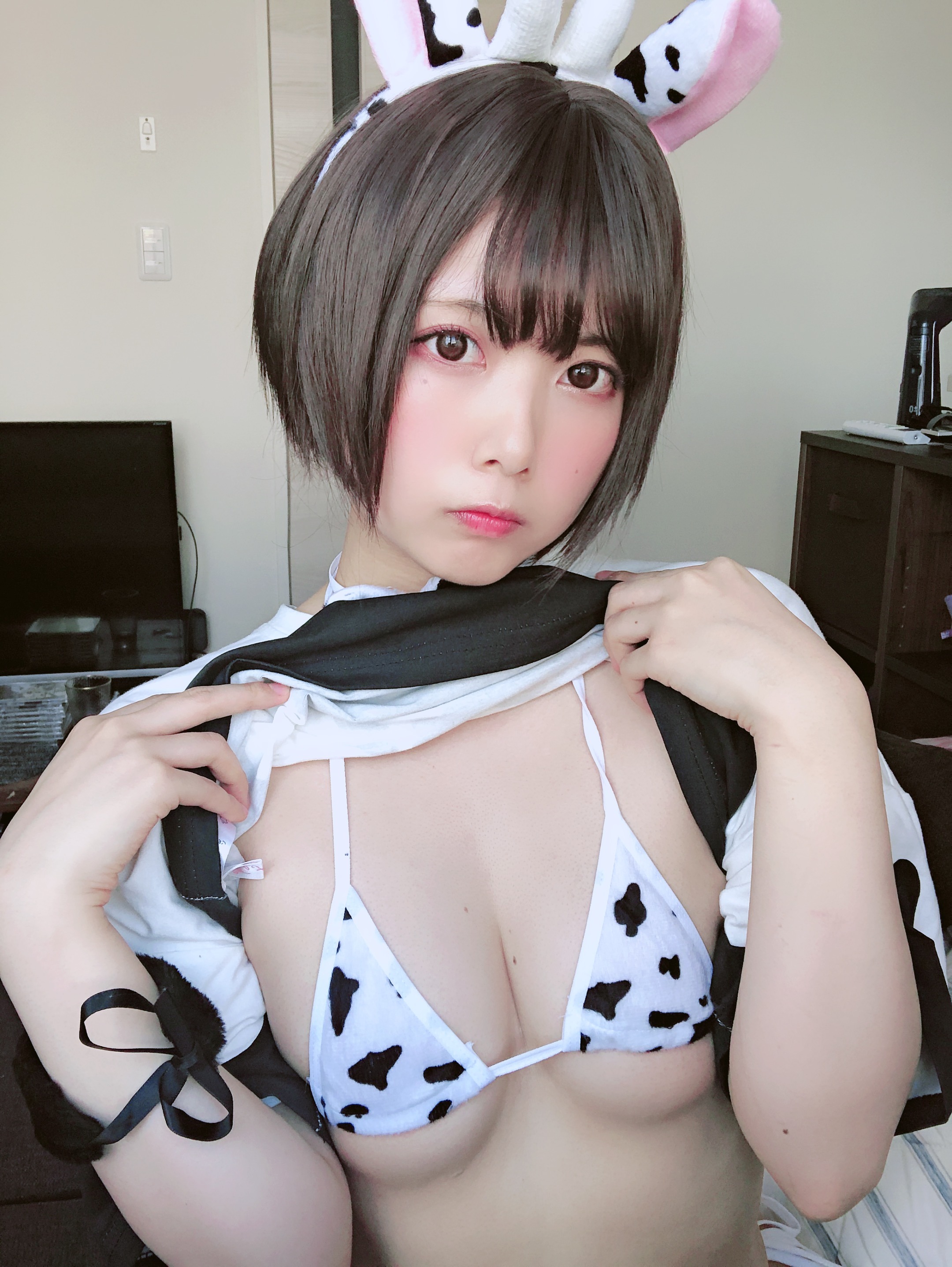 Tomiko (とみこ) - [Fantia] 下乳でとる牛🐄 [43P1V-104MB] 21