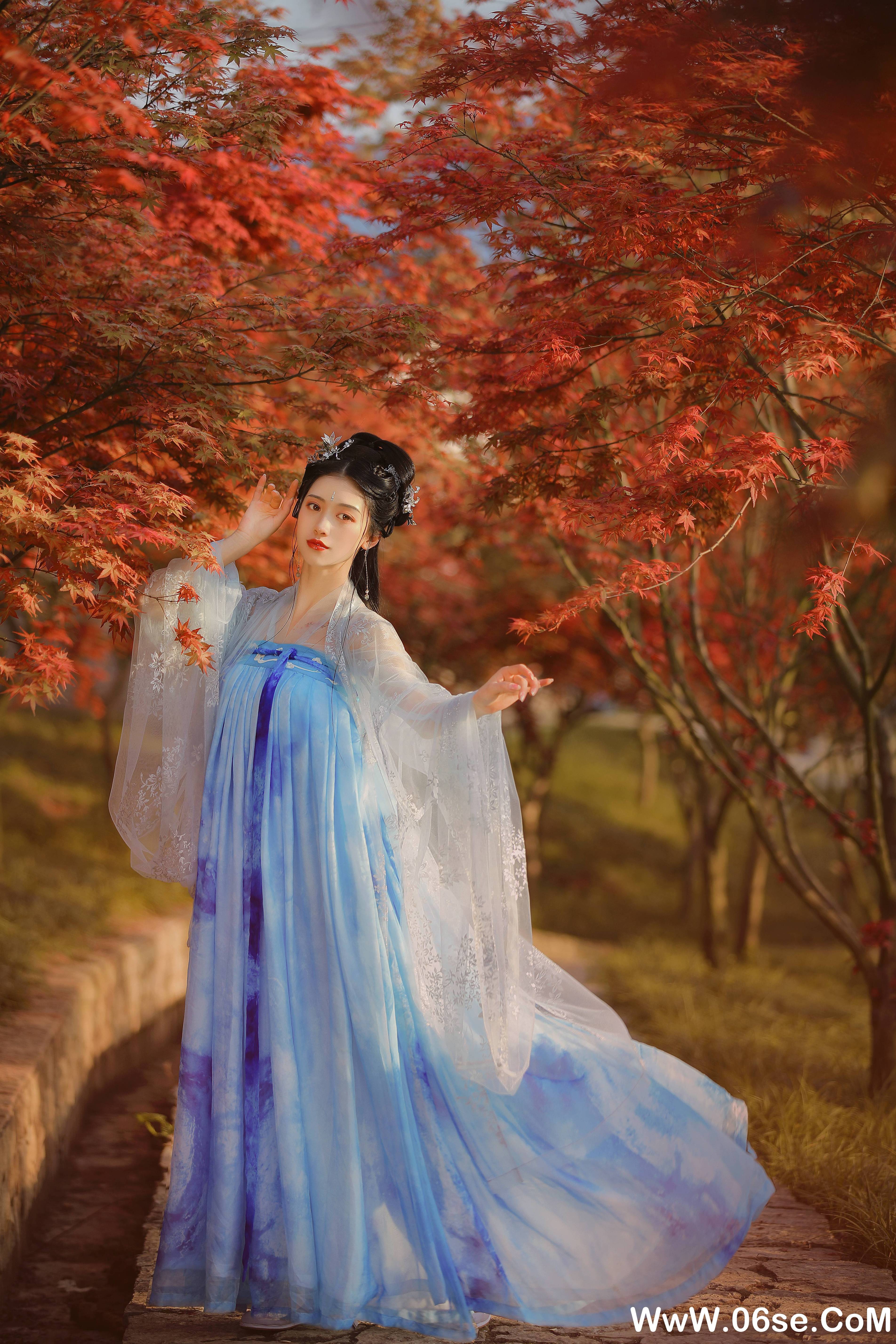 图片[23]-[YITUYU艺图语]2021.08.23 秋枫萧瑟 吉祥祥[24+1P／608MB]-六色网