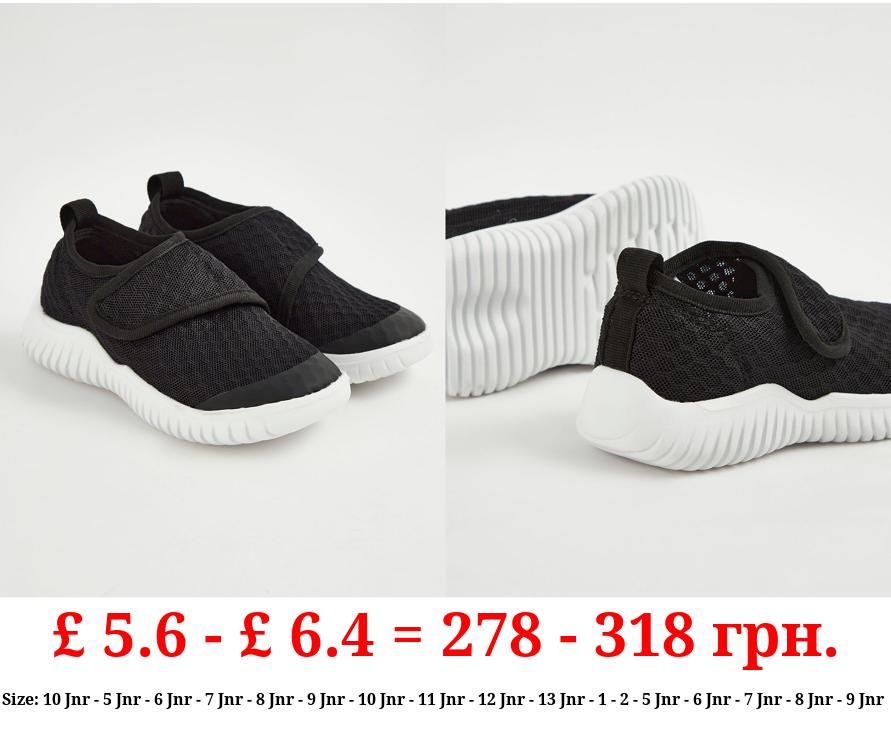 Black Sporty Aqua Shoes