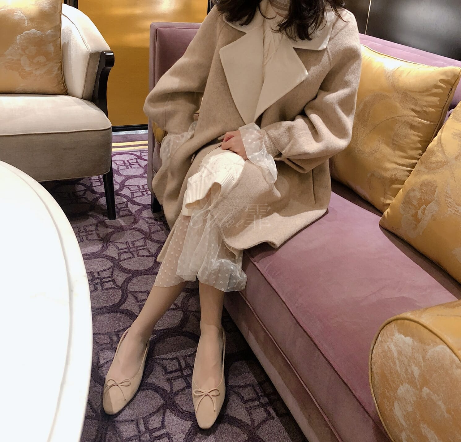 霏霏-20190223 艾美酒店 淑女杏色大衣蕾丝连衣裙 德国FALKE shelina 肉s[45P] 7
