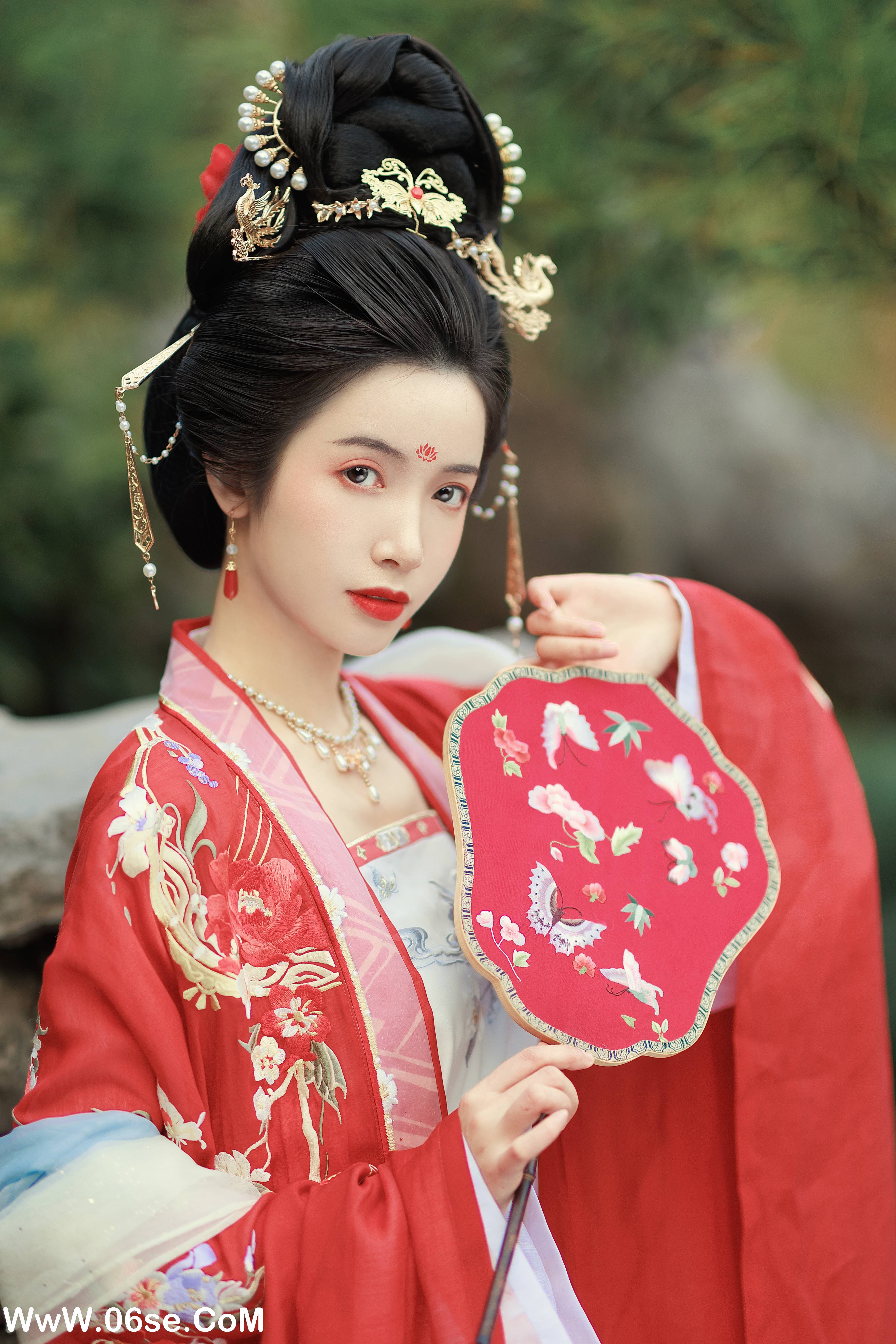 图片[13]-[YITUYU艺图语]2022.12.27 江南初秋 一只阿梦崽[38+1P／485MB]-六色网
