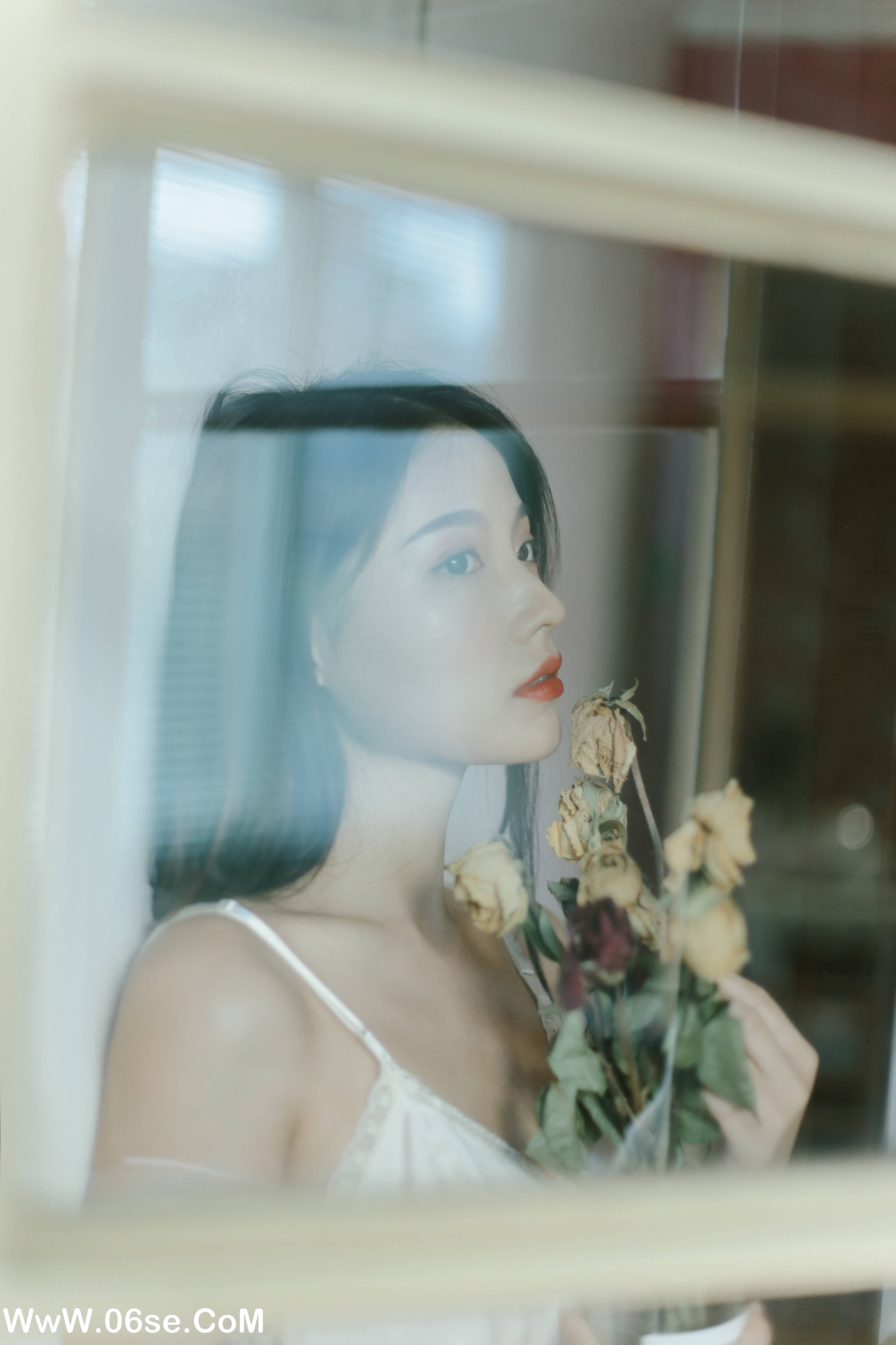 图片[26]-[YITUYU艺图语]2022.11.21 似梦非梦 吾蕊-[39+1P／298MB]-六色网