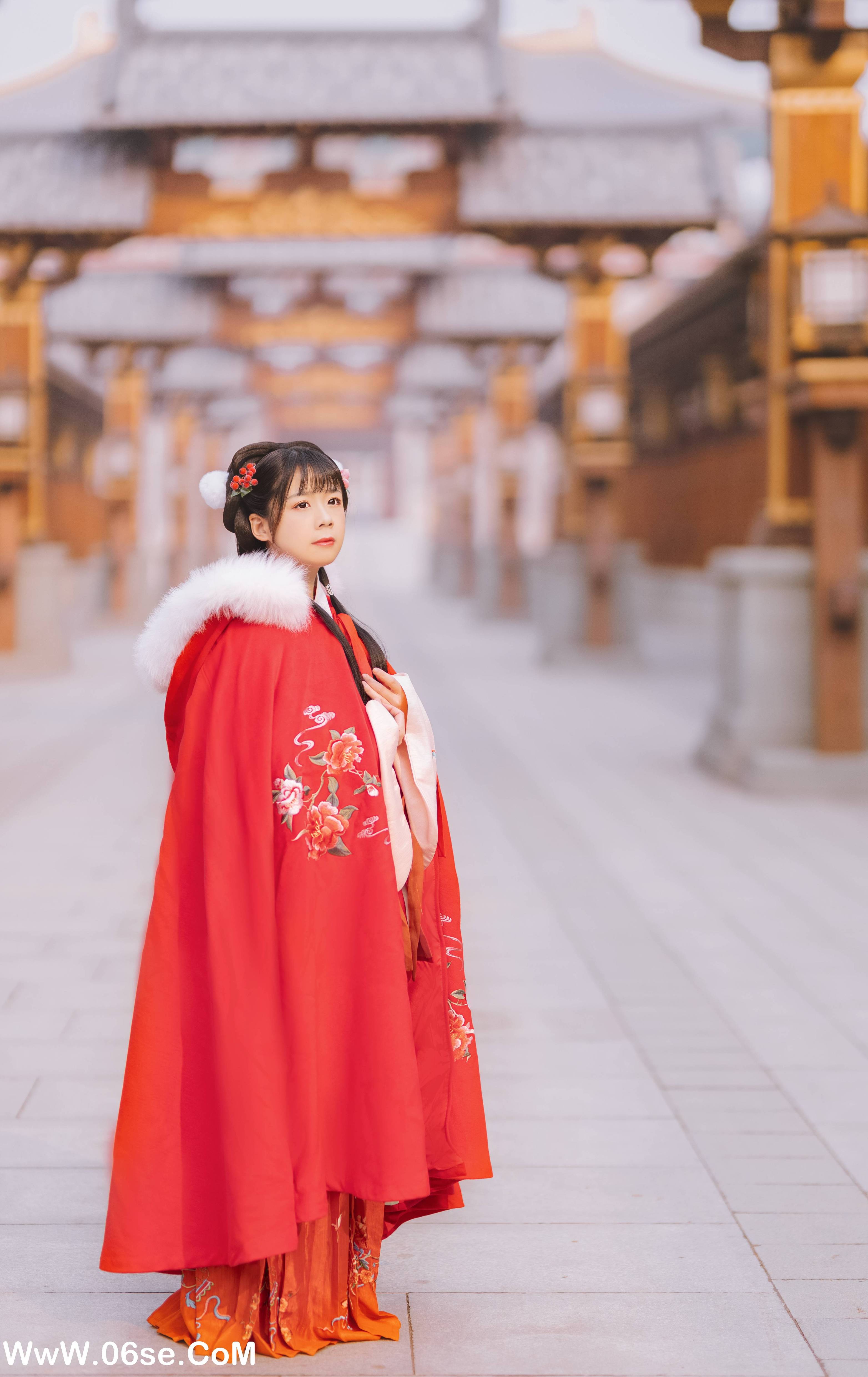 图片[16]-[YITUYU艺图语]2022.10.01 新年快乐 Suky喜欢软绵绵毛茸茸的团子[28+1P／305MB]-六色网