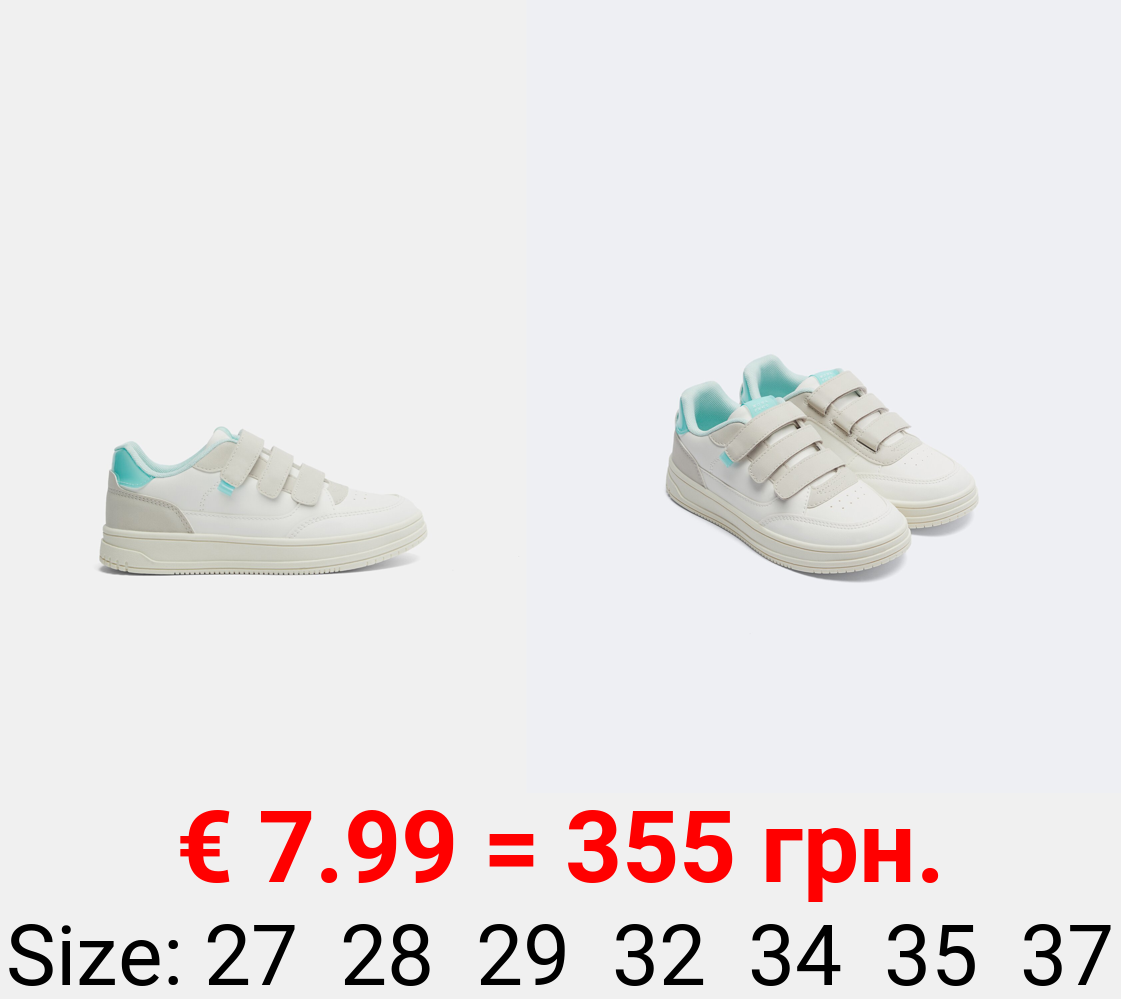 Sneakers with vinyl detail