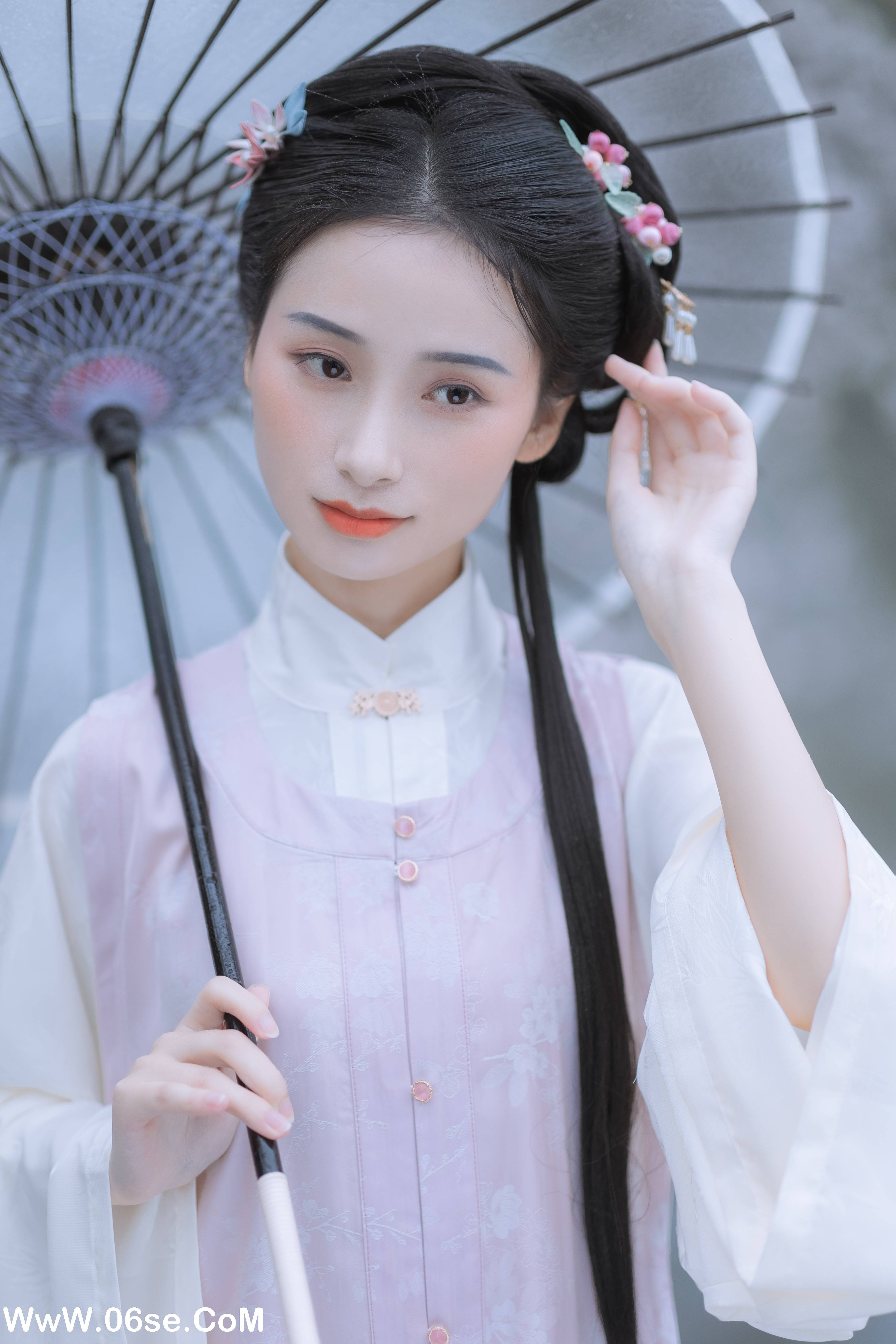 图片[42]-[YITUYU艺图语]2022.05.25 雨樱花 眸小妖[46P-454.3MB]-六色网