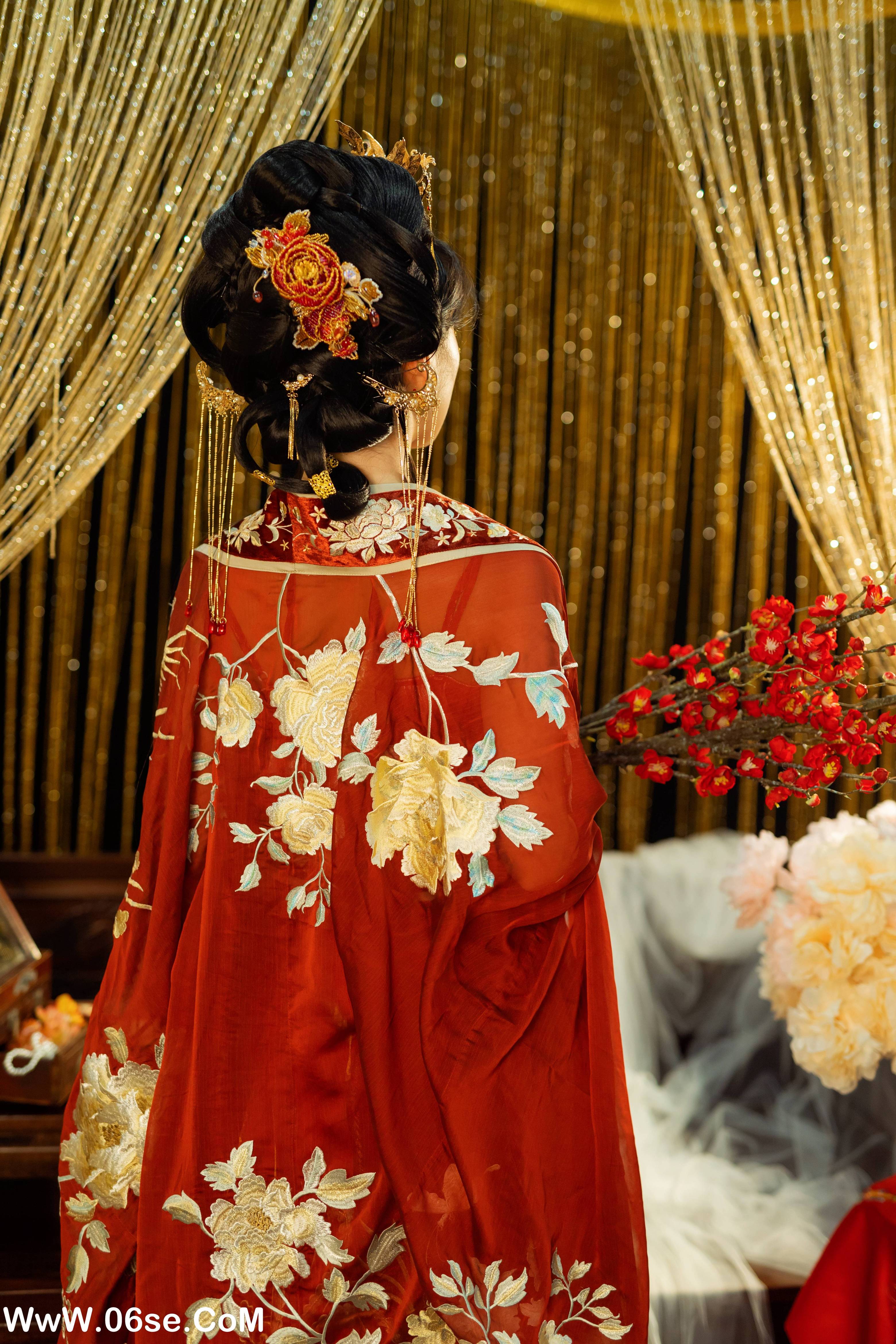 图片[32]-[YITUYU艺图语]2022.09.05 红衣娘子 相望回首喵喵喵[47+1P／452MB]-六色网