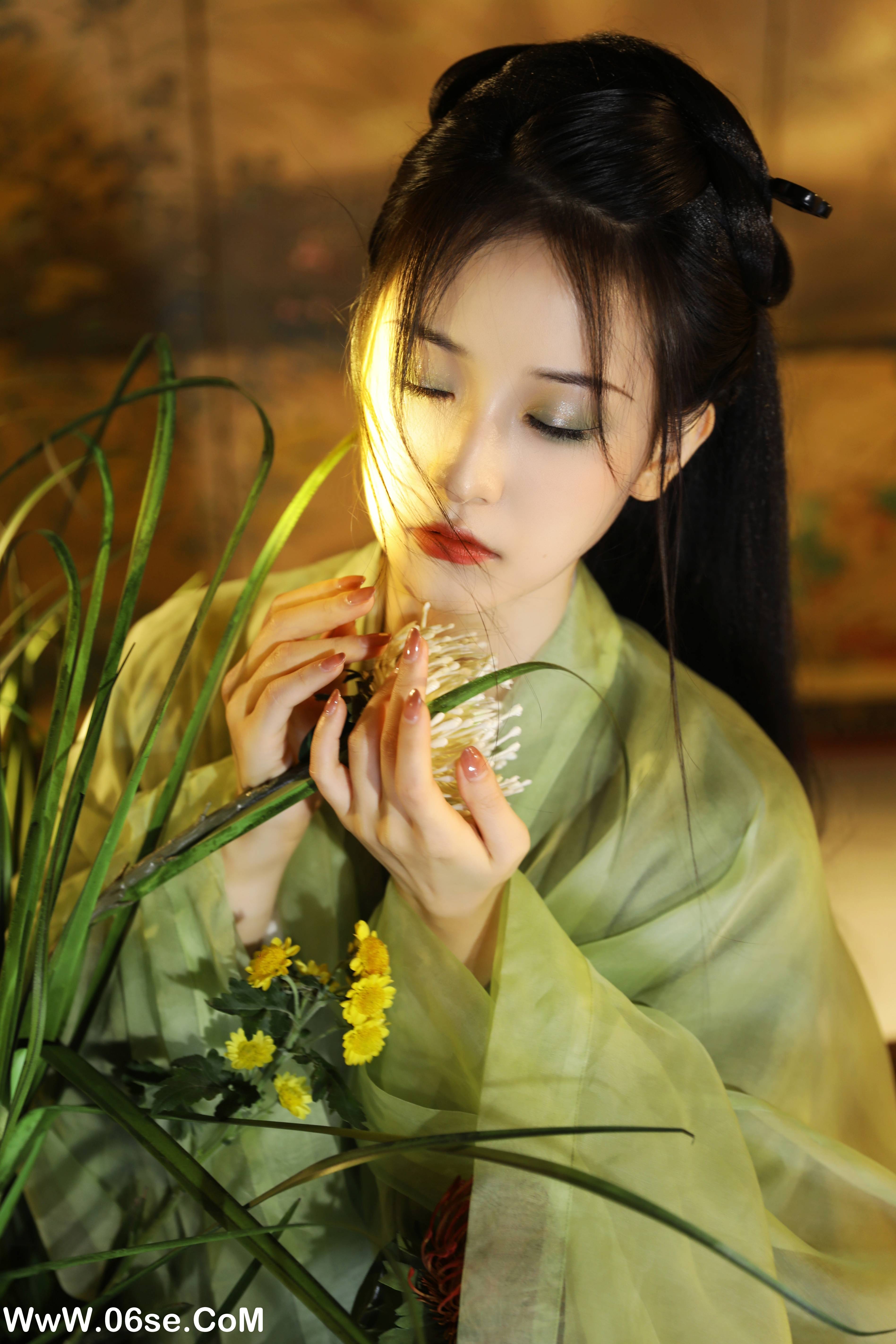 图片[27]-[YITUYU艺图语]2022.10.05 风草美人 不及丿[34+1P／292MB]-六色网
