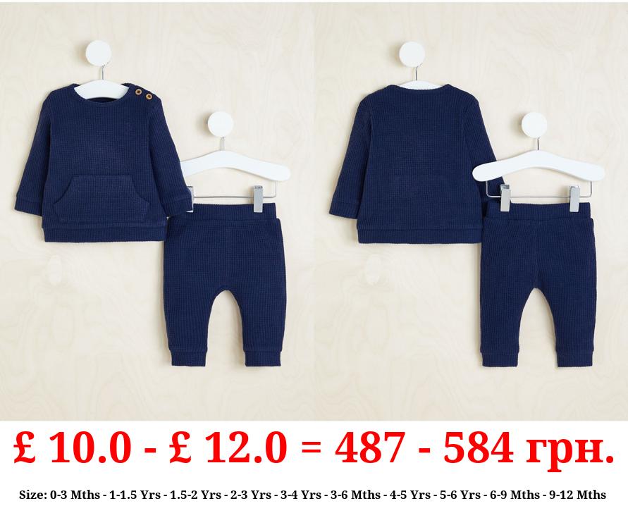 Billie Faiers Navy Waffle Sweatshirt and Joggers Outfit