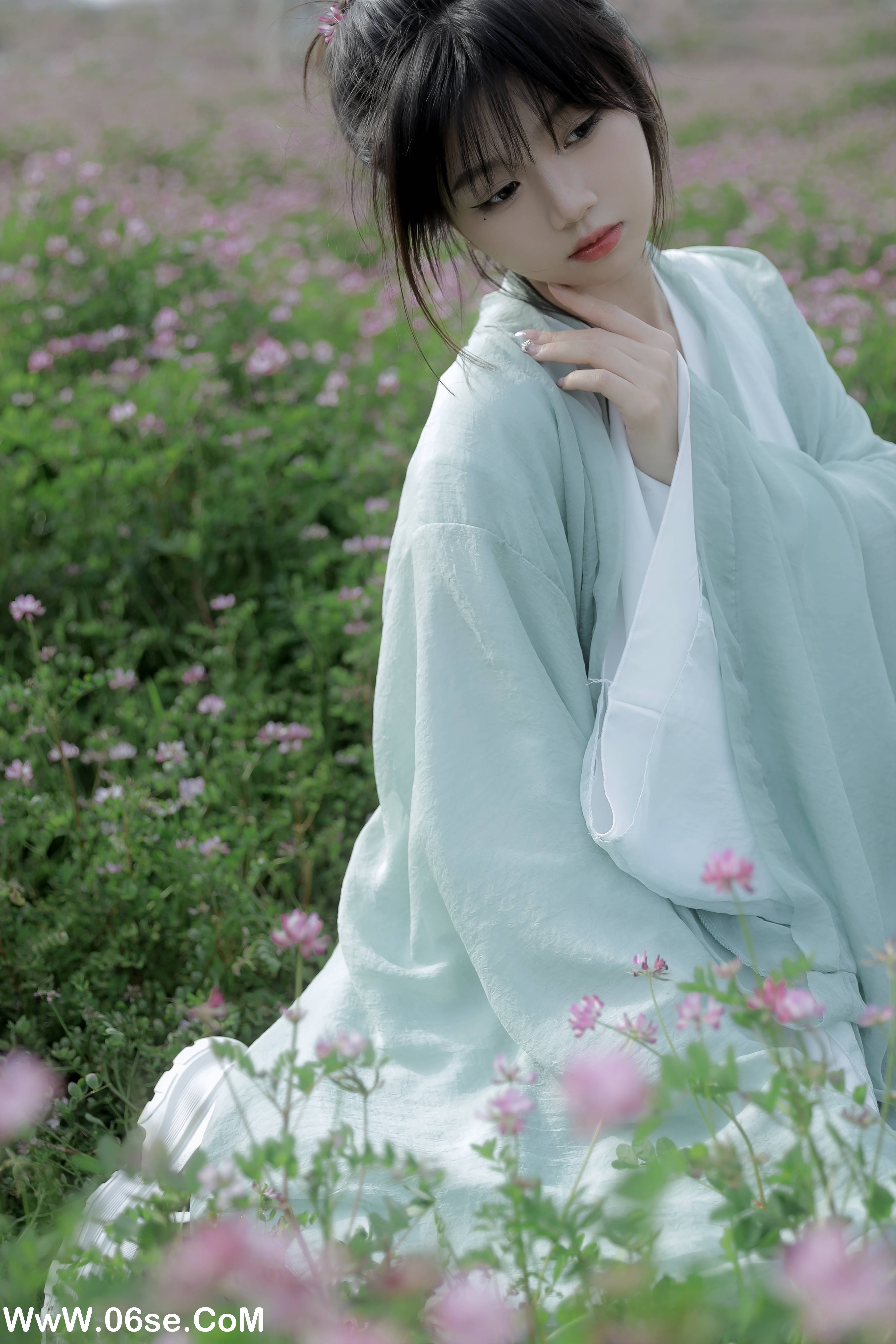 图片[10]-[YITUYU艺图语]2022.05.31 一跃落入紫云英 聂十三[20P-123.75MB]-六色网