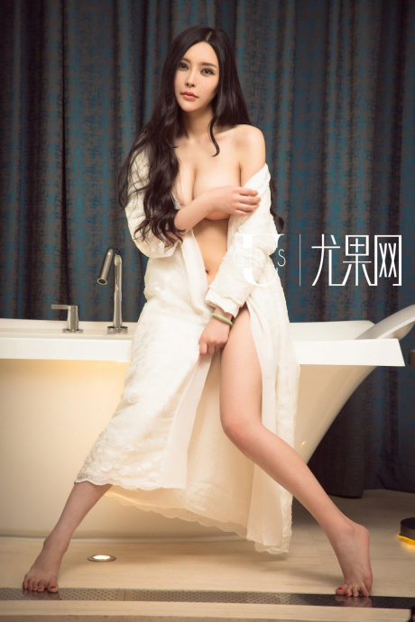 [Image: 85d519bfd3bb6308889ba.jpg]