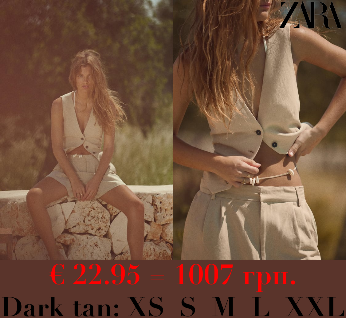 WAISTCOAT WITH SIDE VENTS