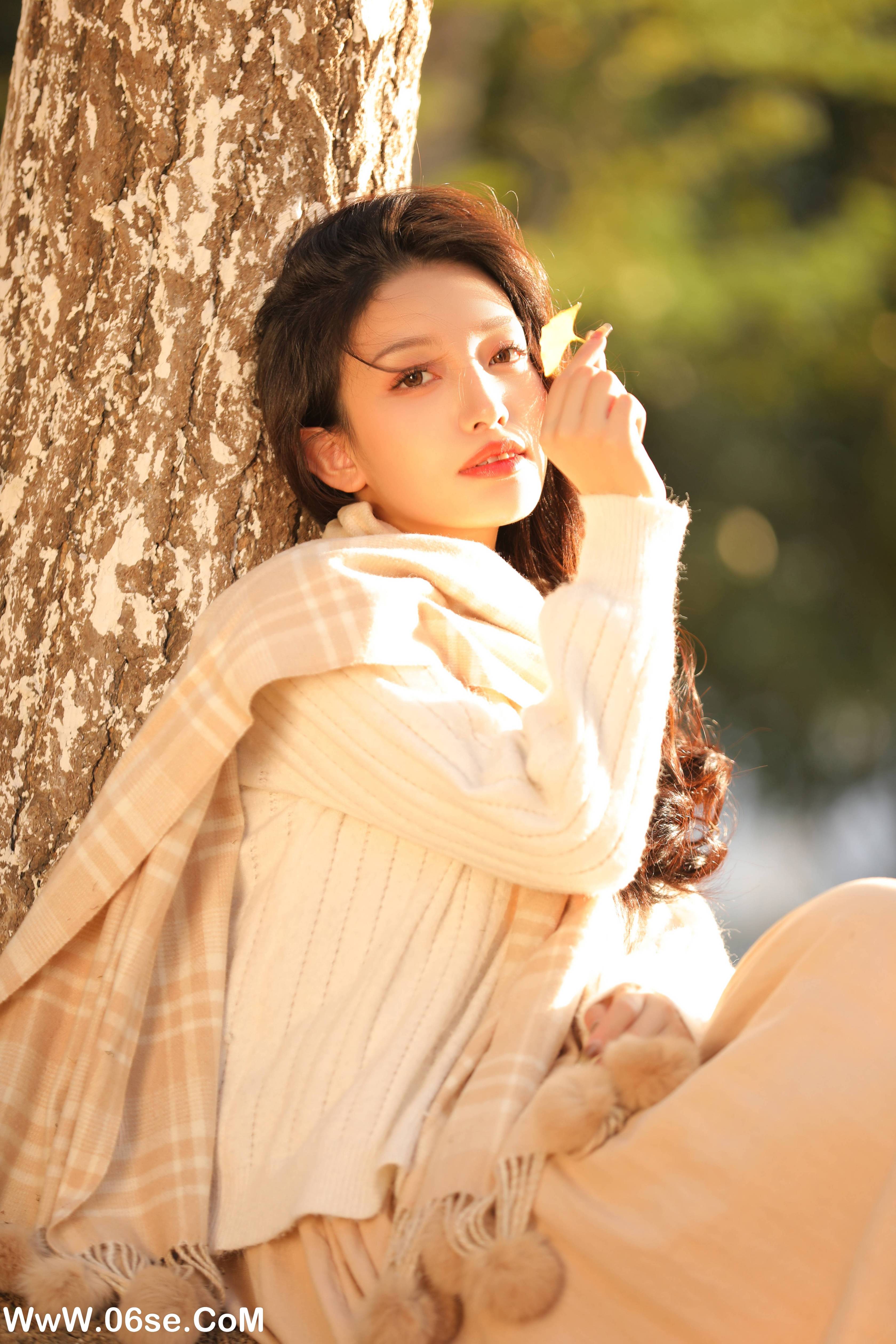 图片[32]-[YITUYU艺图语]2022.12.14 忽然立秋 柠萌婧啊[32+1P／402MB]-六色网