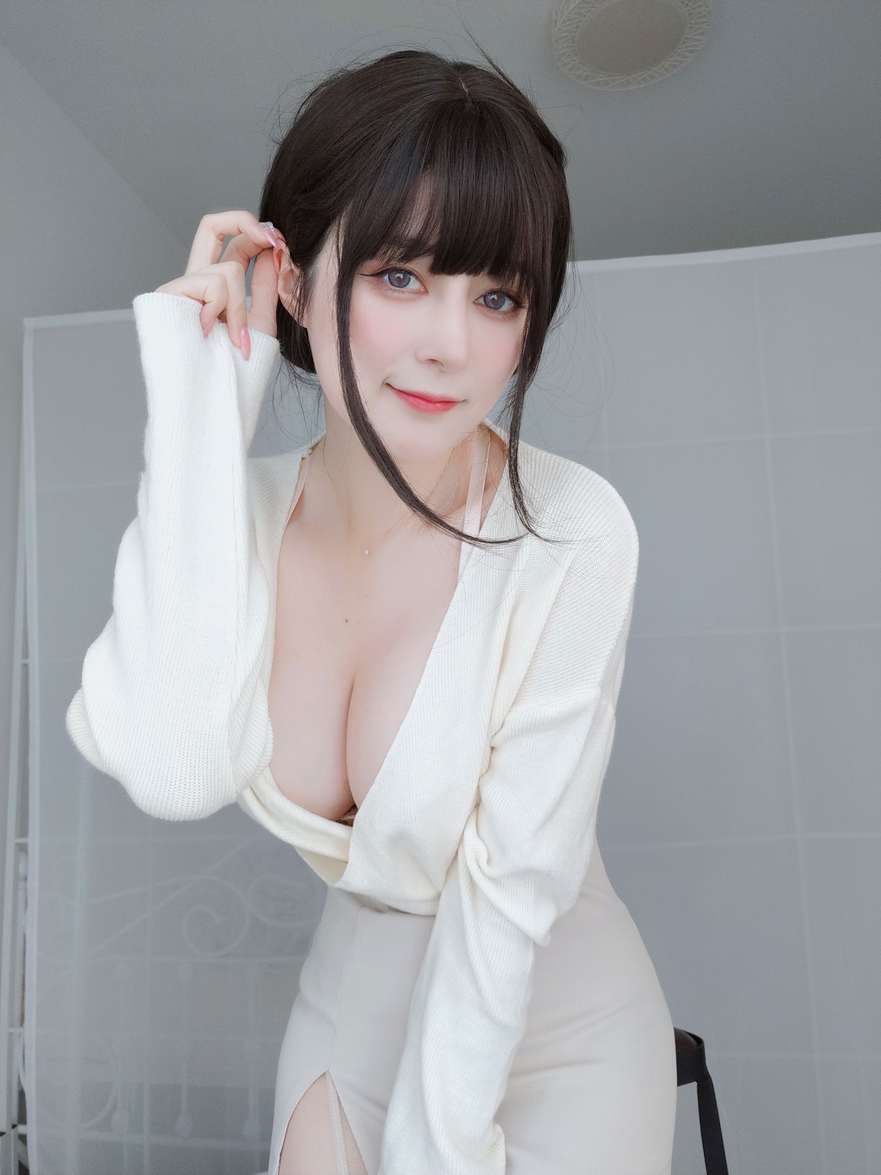 [福利COS]_Coser小姐姐白银_-_OL丝情-写真图集共25P 5