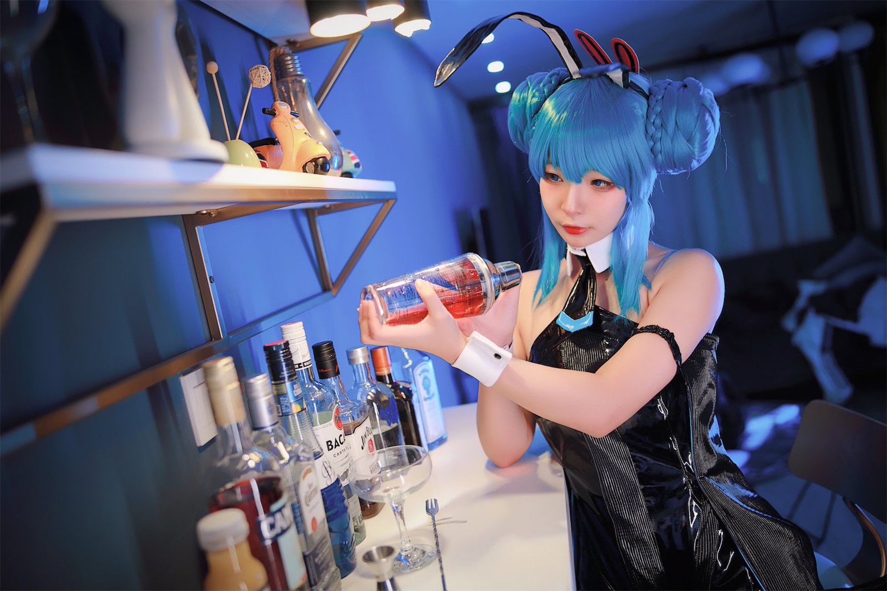 Cosplay Yuuhui玉汇 初音黑兔 6