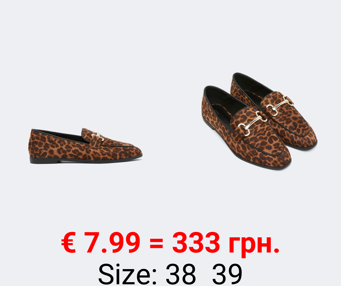 Printed loafers