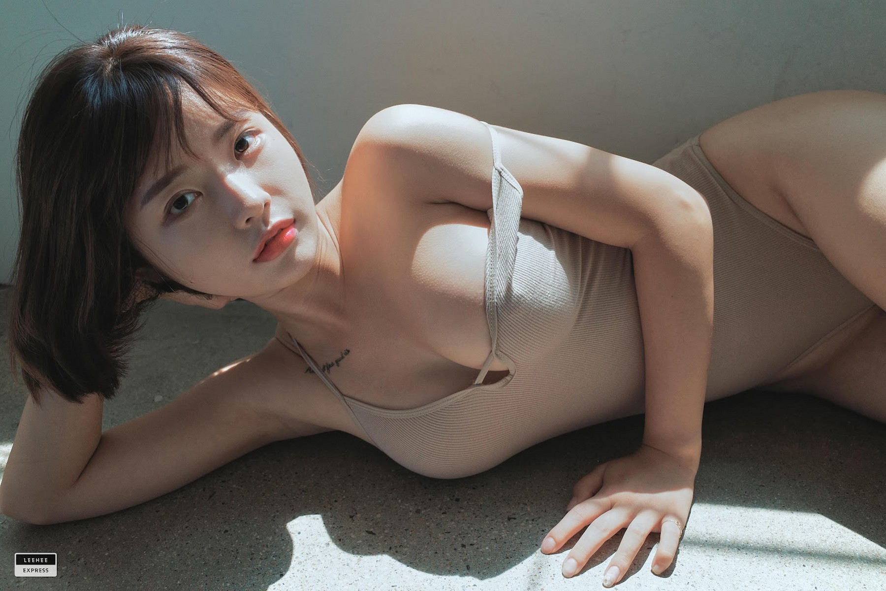 U.Hwa 은유화, [LEEHEE EXPRESS] LEDG-044 21