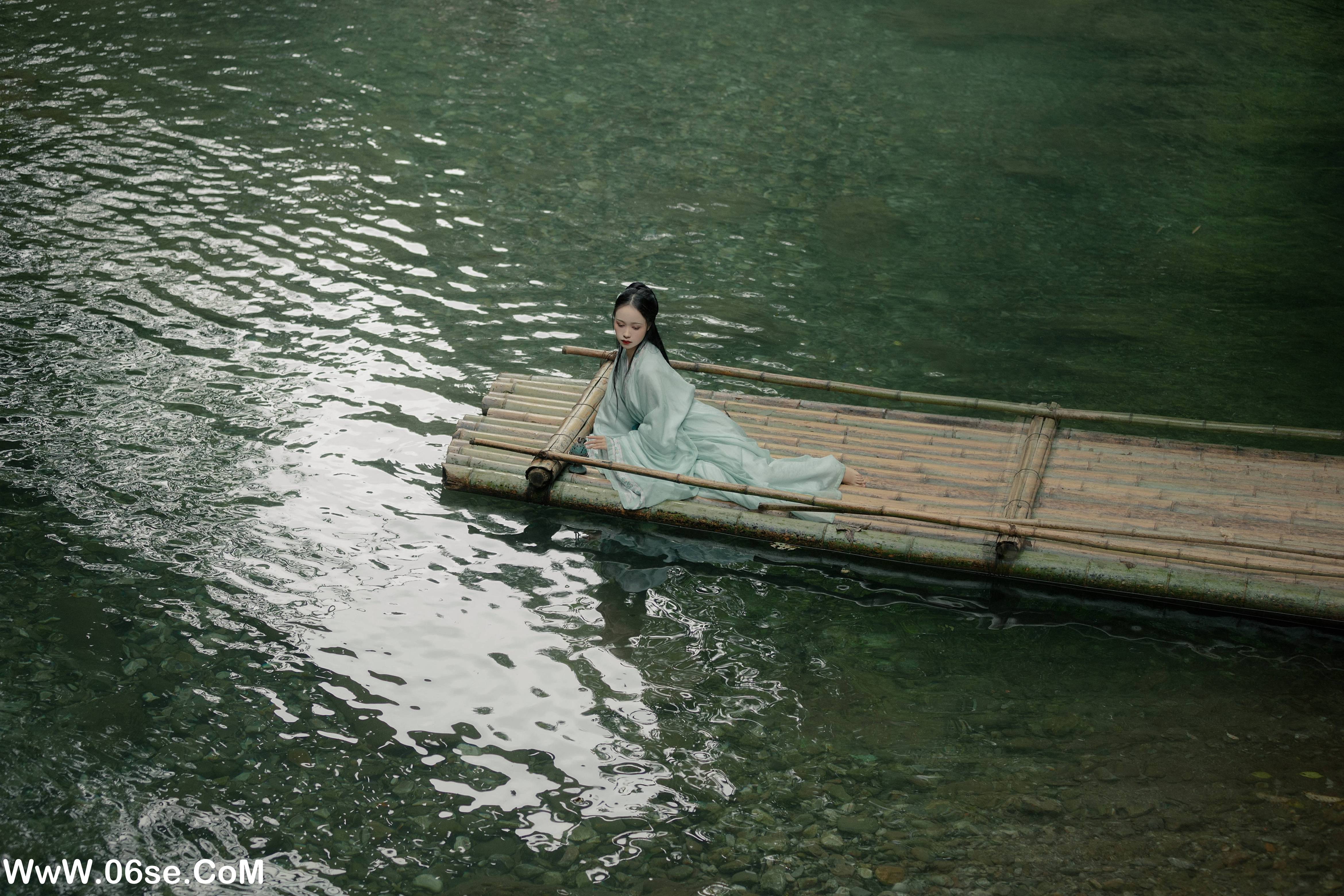 图片[14]-[YITUYU艺图语]2022.08.22 轻舟 梨一依[20+1P／282MB]-六色网