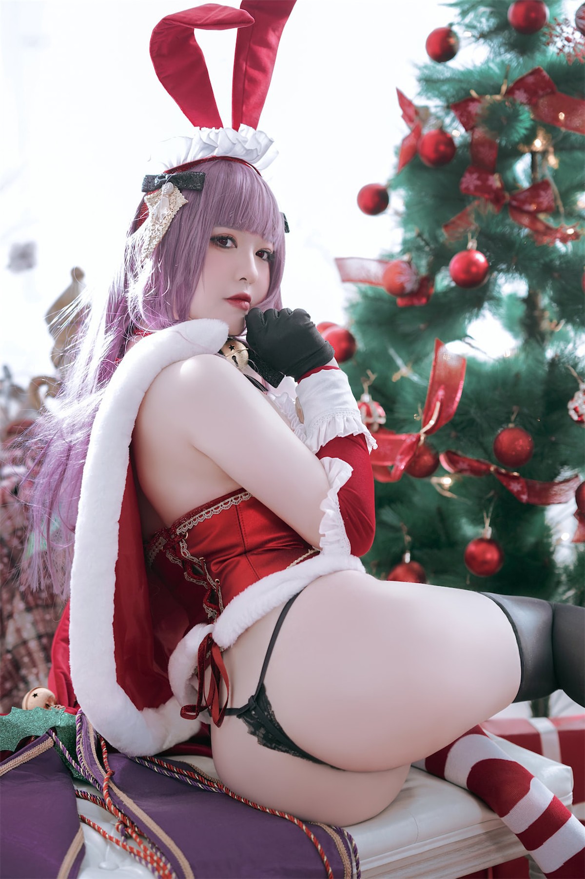 Cosplay 半半子 Christmas Bunny Aike 23