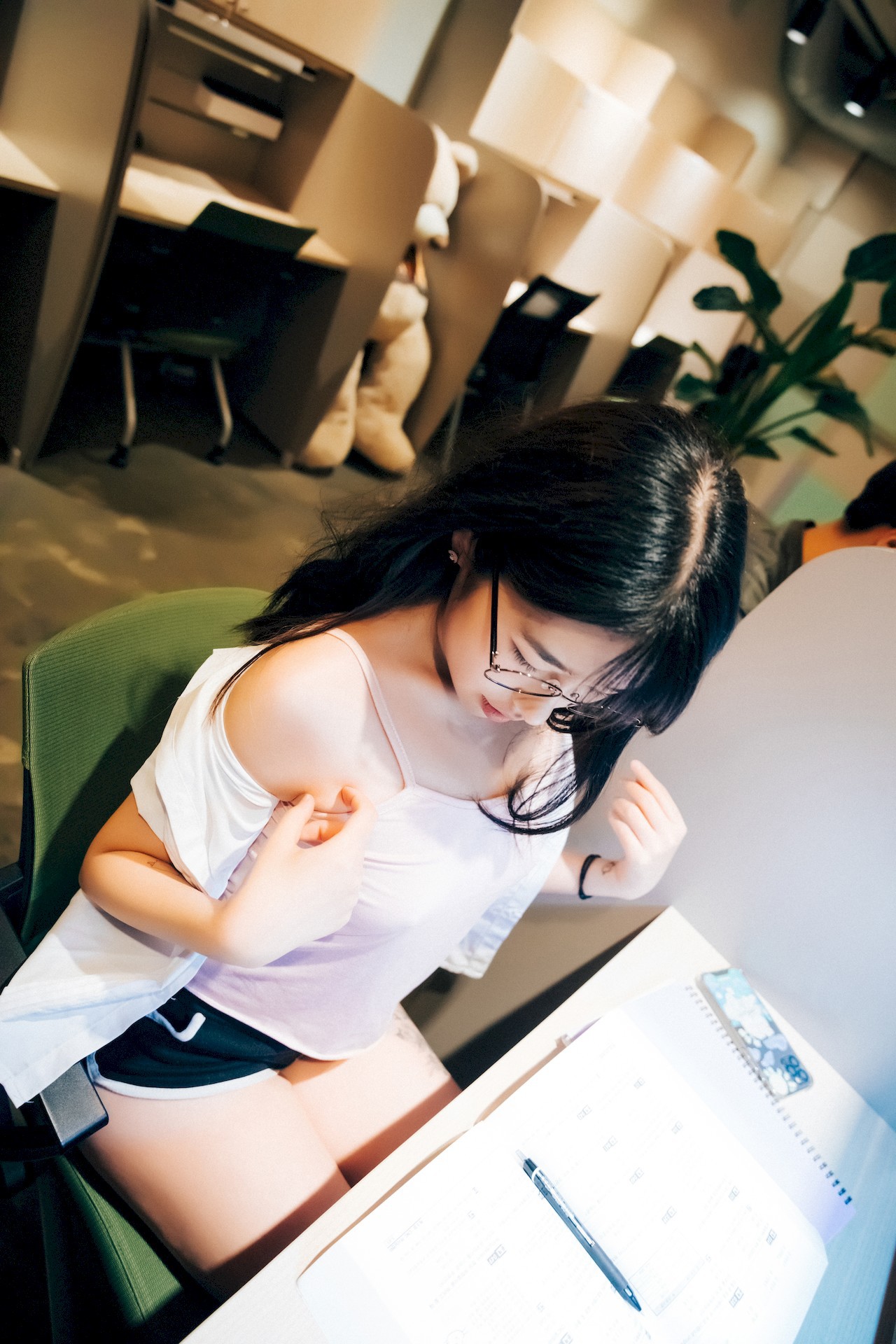 Sonson 손손, [Loozy] Reading Room Set.01 28