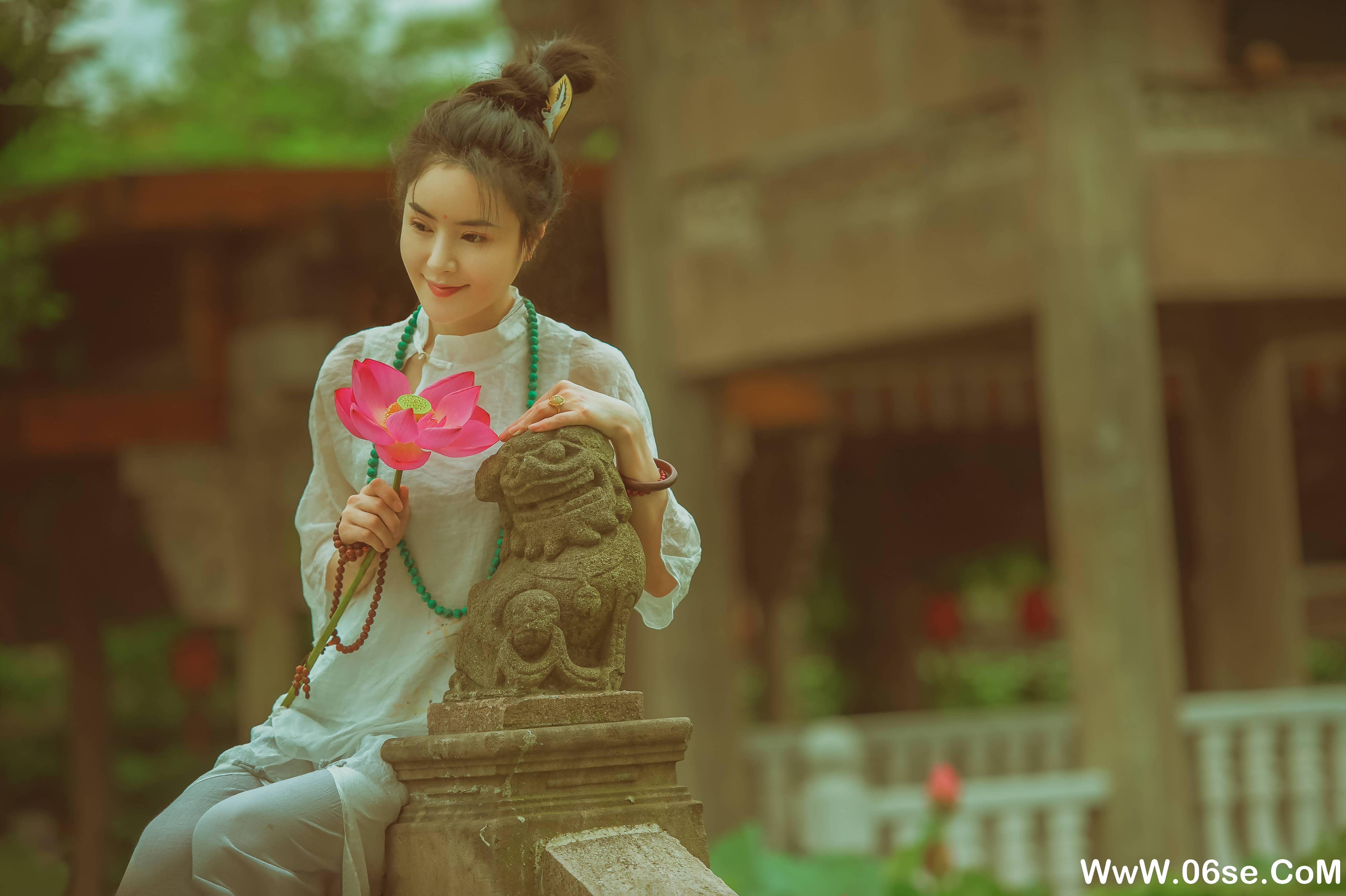 图片[16]-[YITUYU艺图语]2021.08.14 赏荷记 颗颗树[35+1P／260MB]-六色网