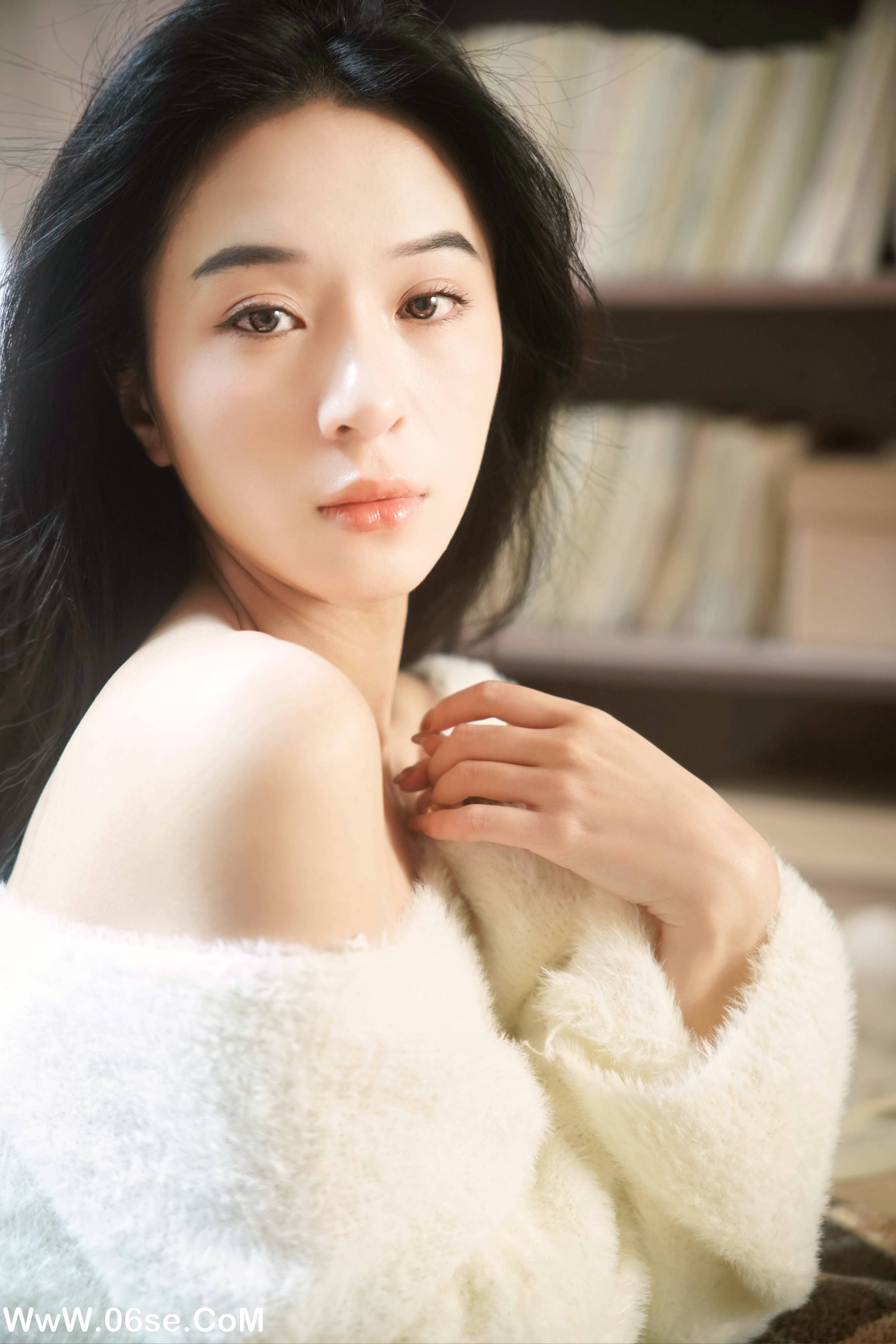 图片[33]-[YITUYU艺图语]2022.12.14 暖房 小苏[34+1P／376MB]-六色网