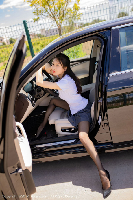 [Image: 875bd7873cb9c83bbb5a8.jpg]