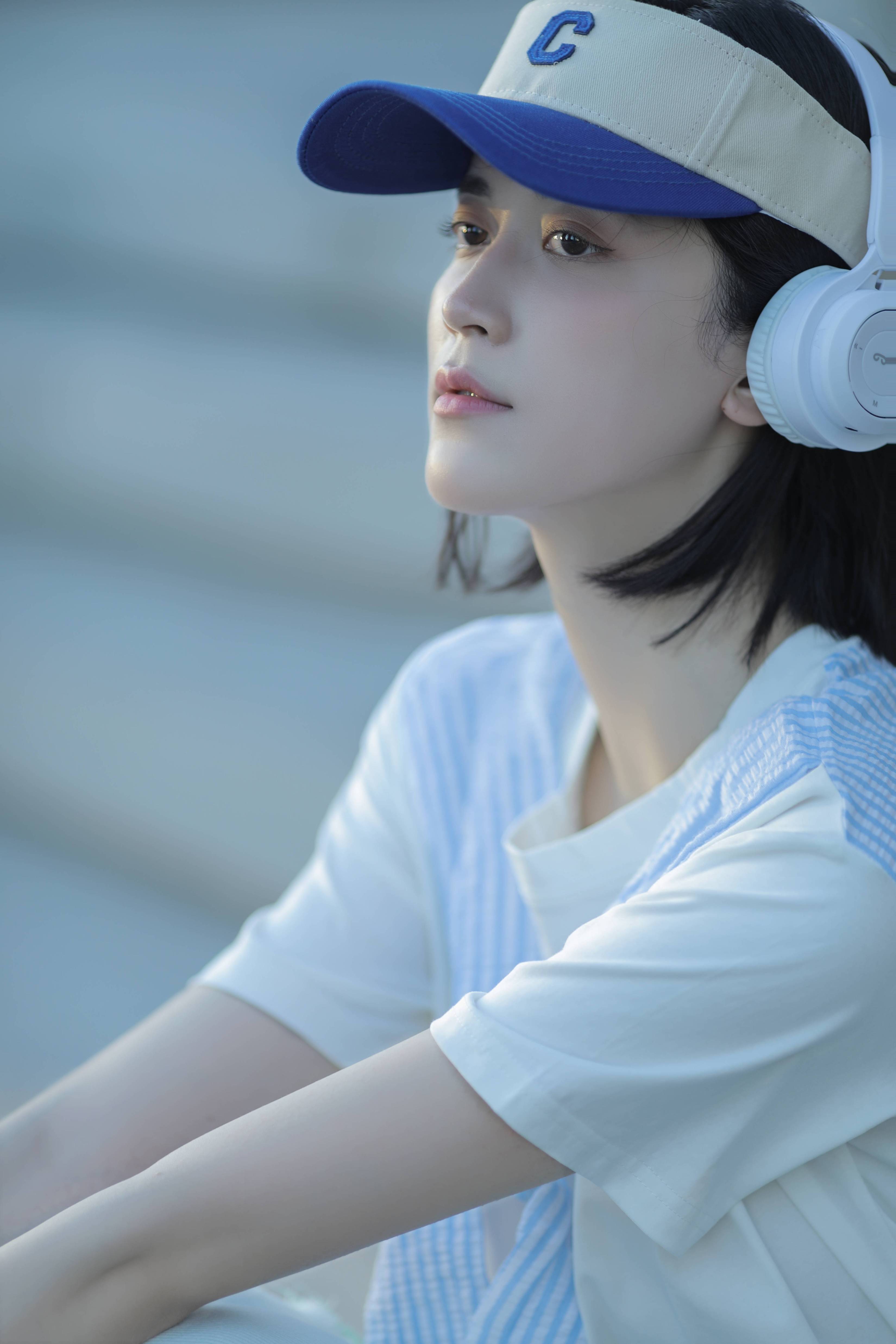 图片[18]-[YITUYU艺图语]2022.08.25 日落之前 清浅之夏 陈瑜婕[26+1P／243MB]-六色网