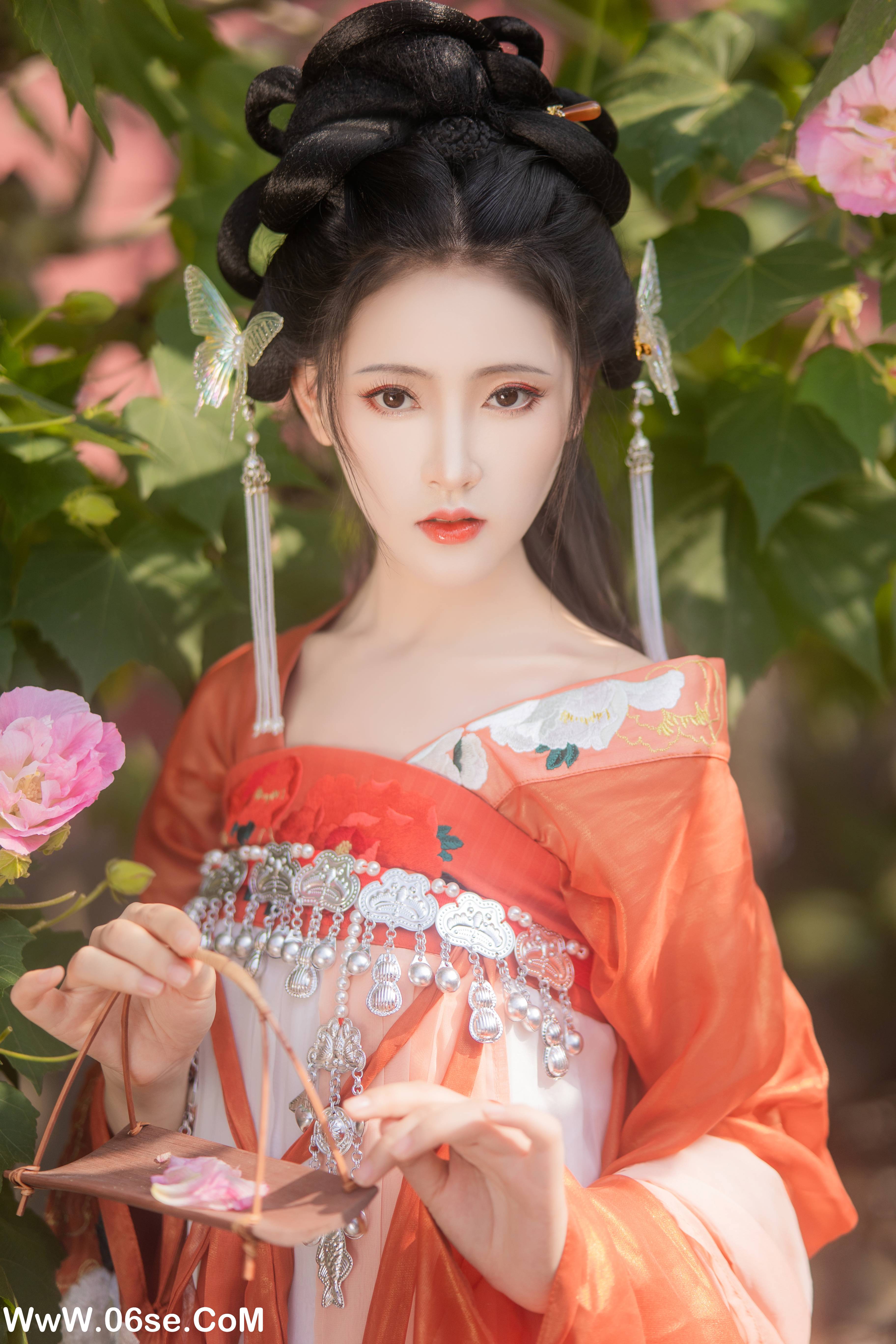 图片[8]-[YITUYU艺图语]2022.11.04 似是故人来 -林秋奈[34+1P／380MB]-六色网