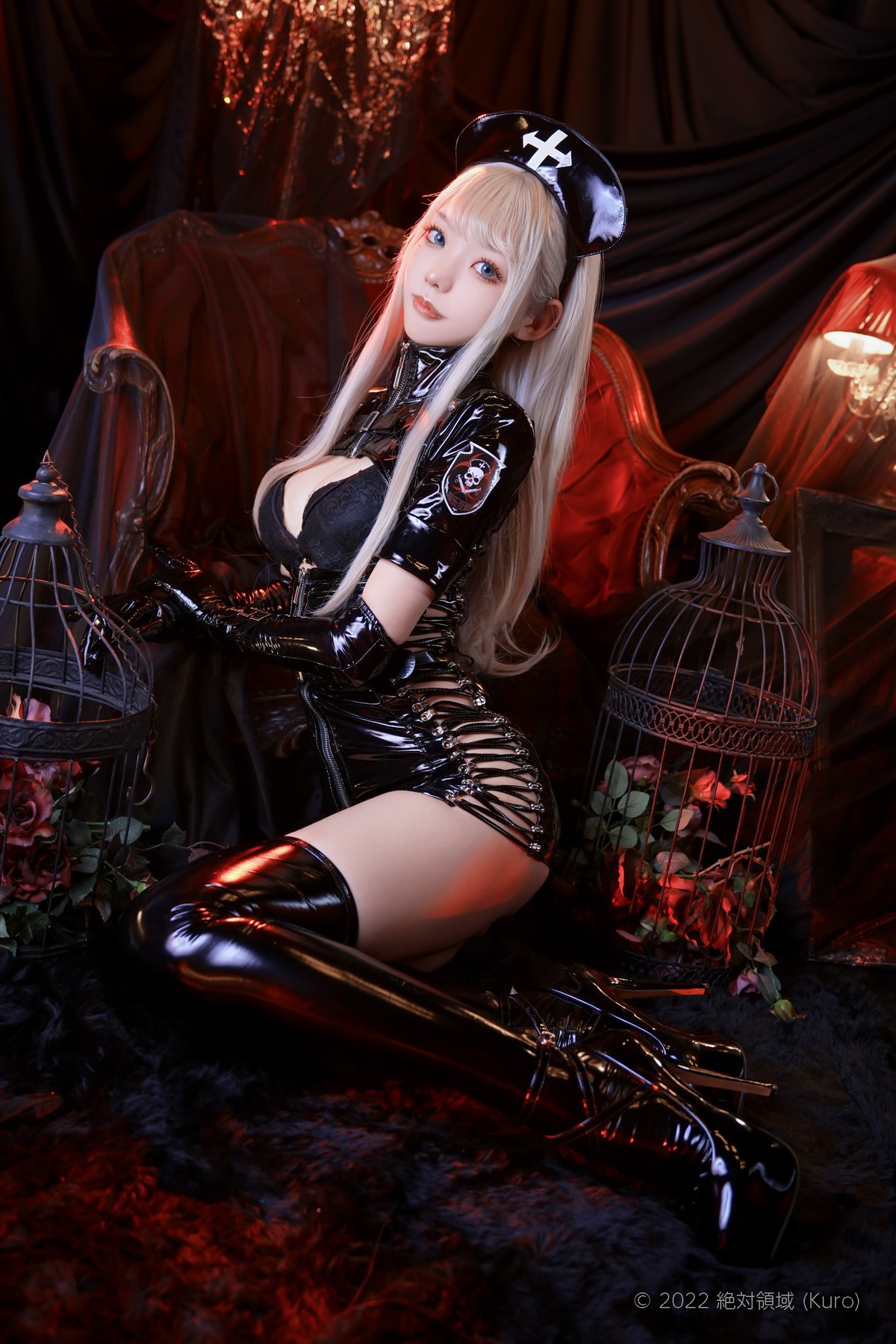 Cosplay ZettaiRyouiki Kuro くろ Black Enamel Nurse Set.02 38